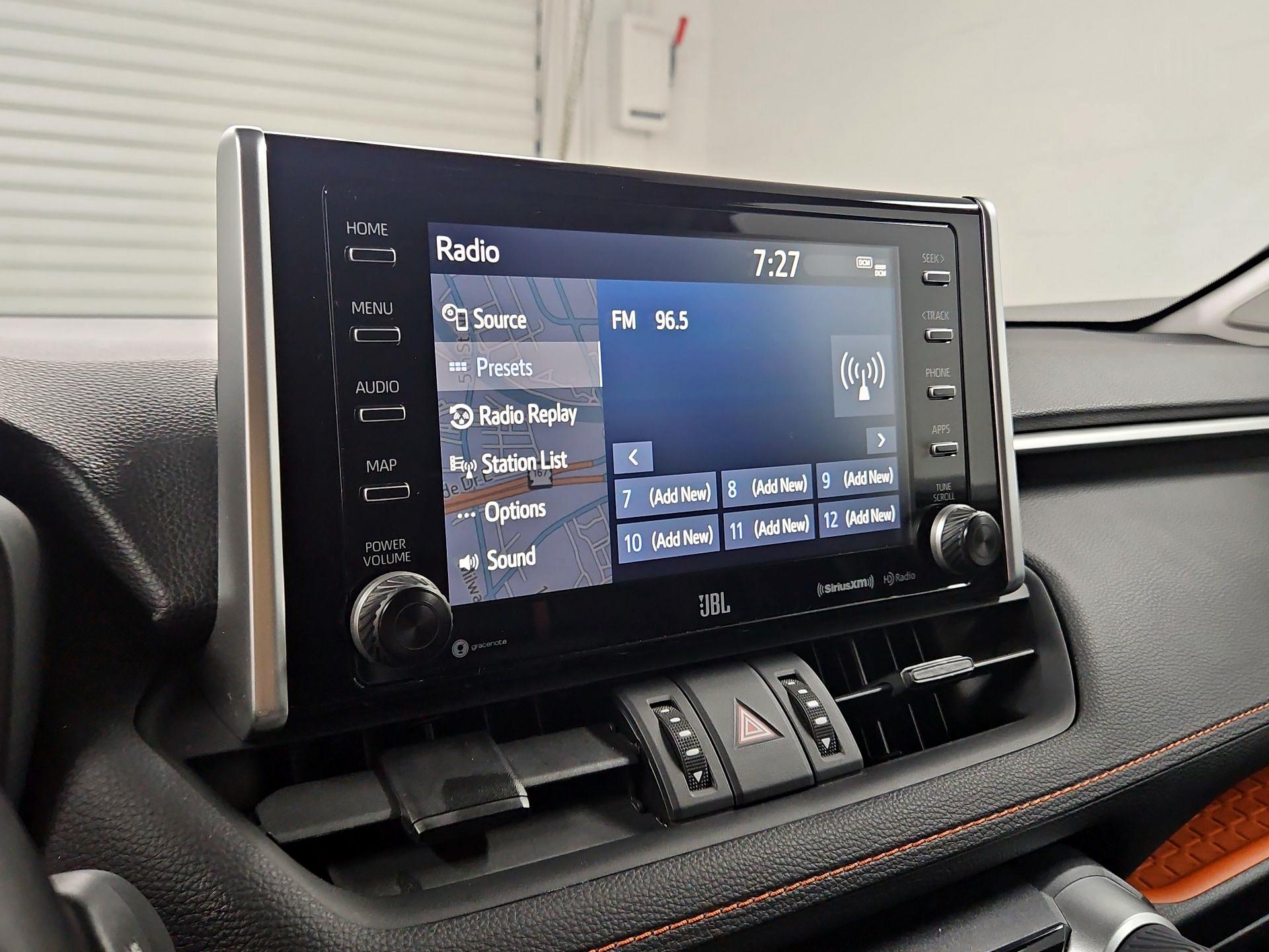 Thumbnail: 2019 Toyota RAV4 - 16