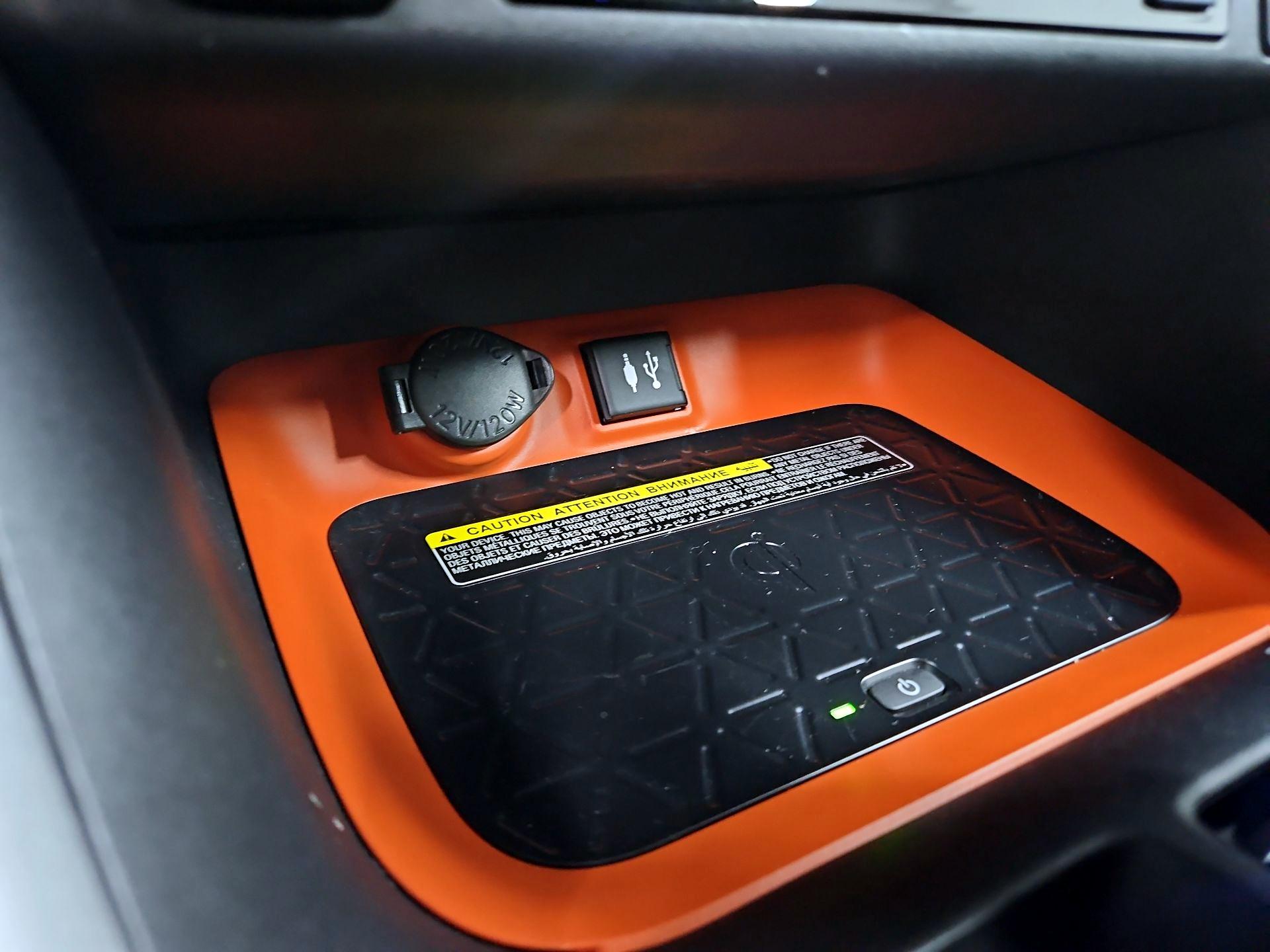 Thumbnail: 2019 Toyota RAV4 - 19