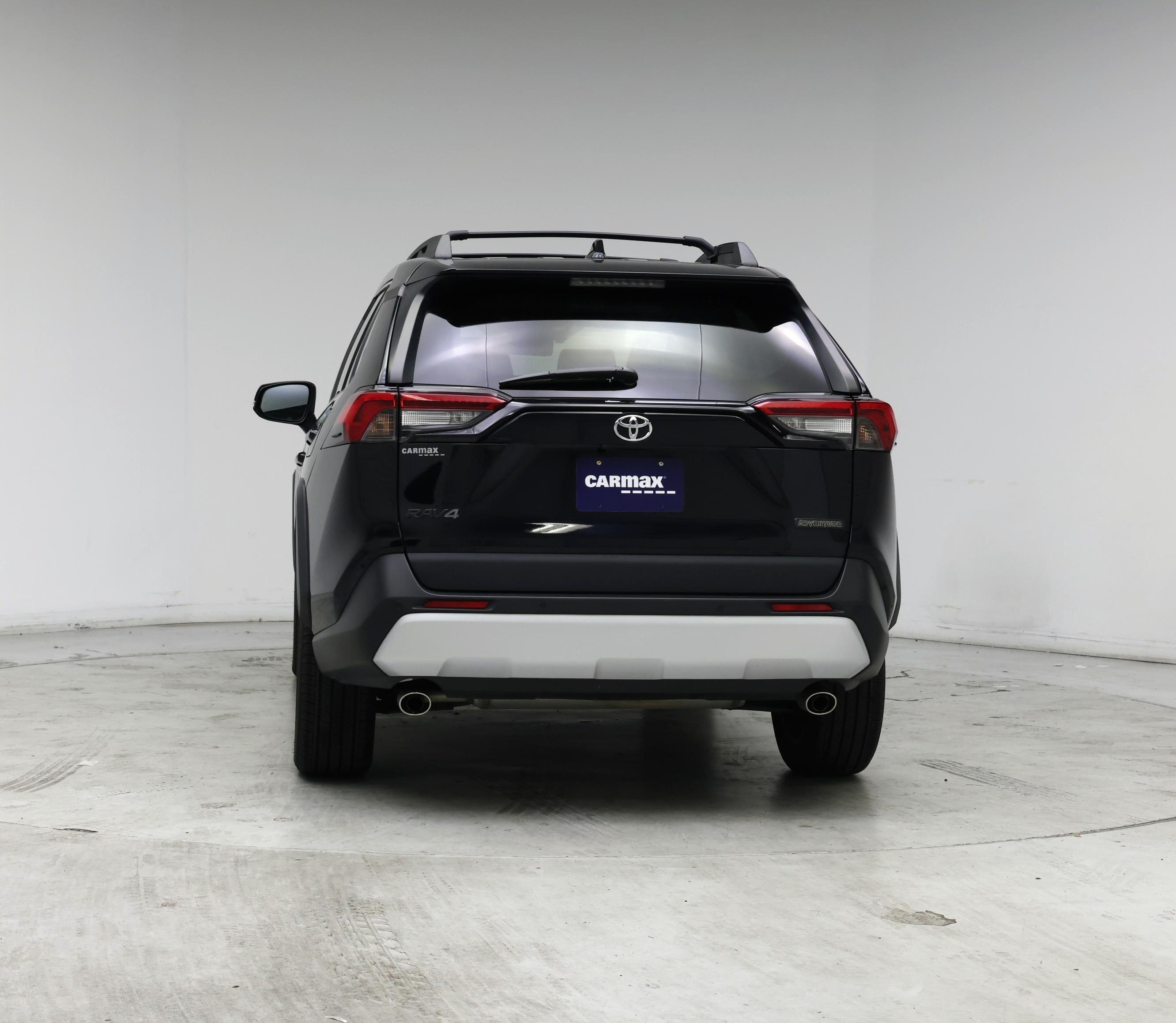 Thumbnail: 2019 Toyota RAV4 - 6