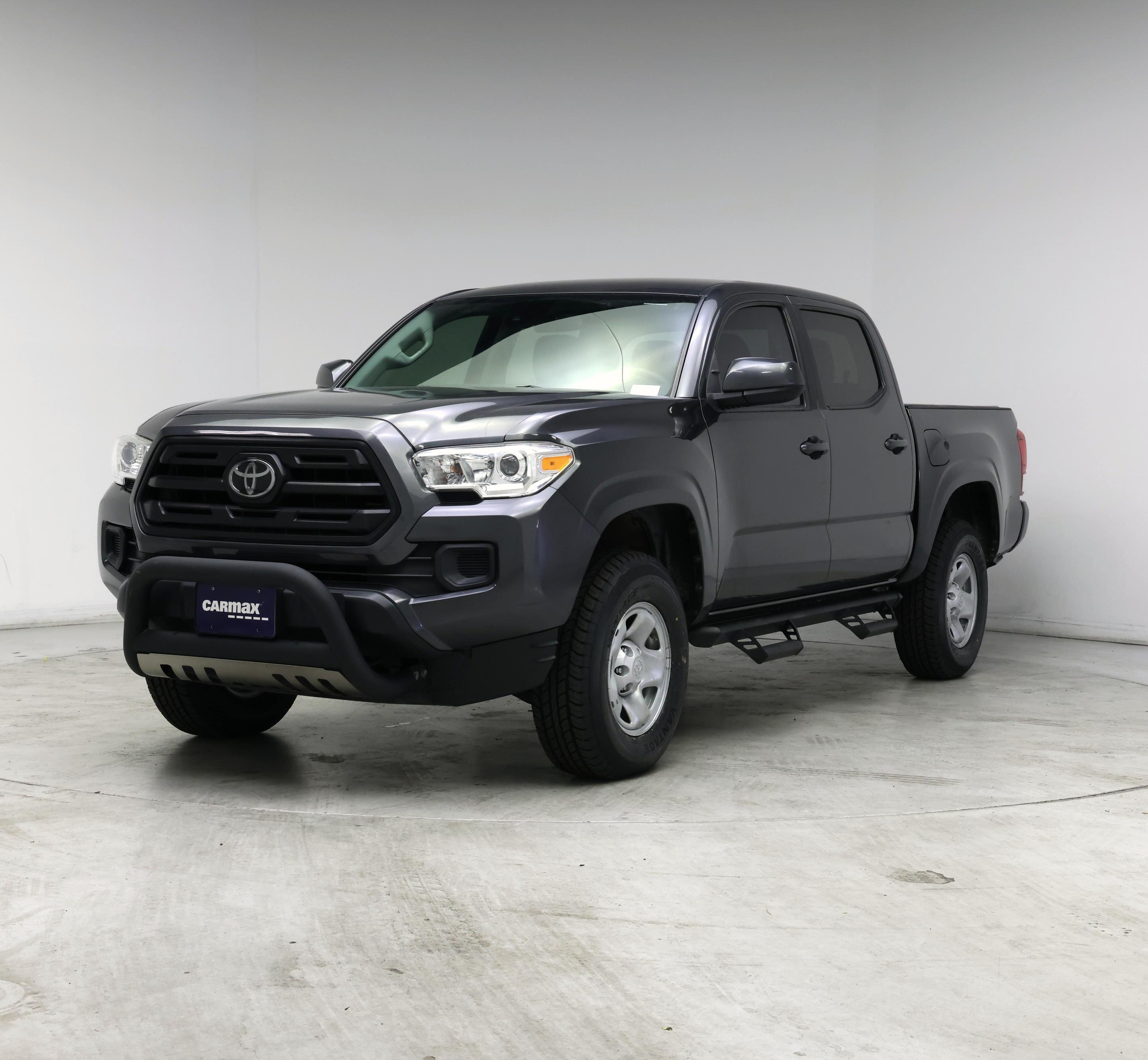 Thumbnail: 2019 Toyota Tacoma - 4