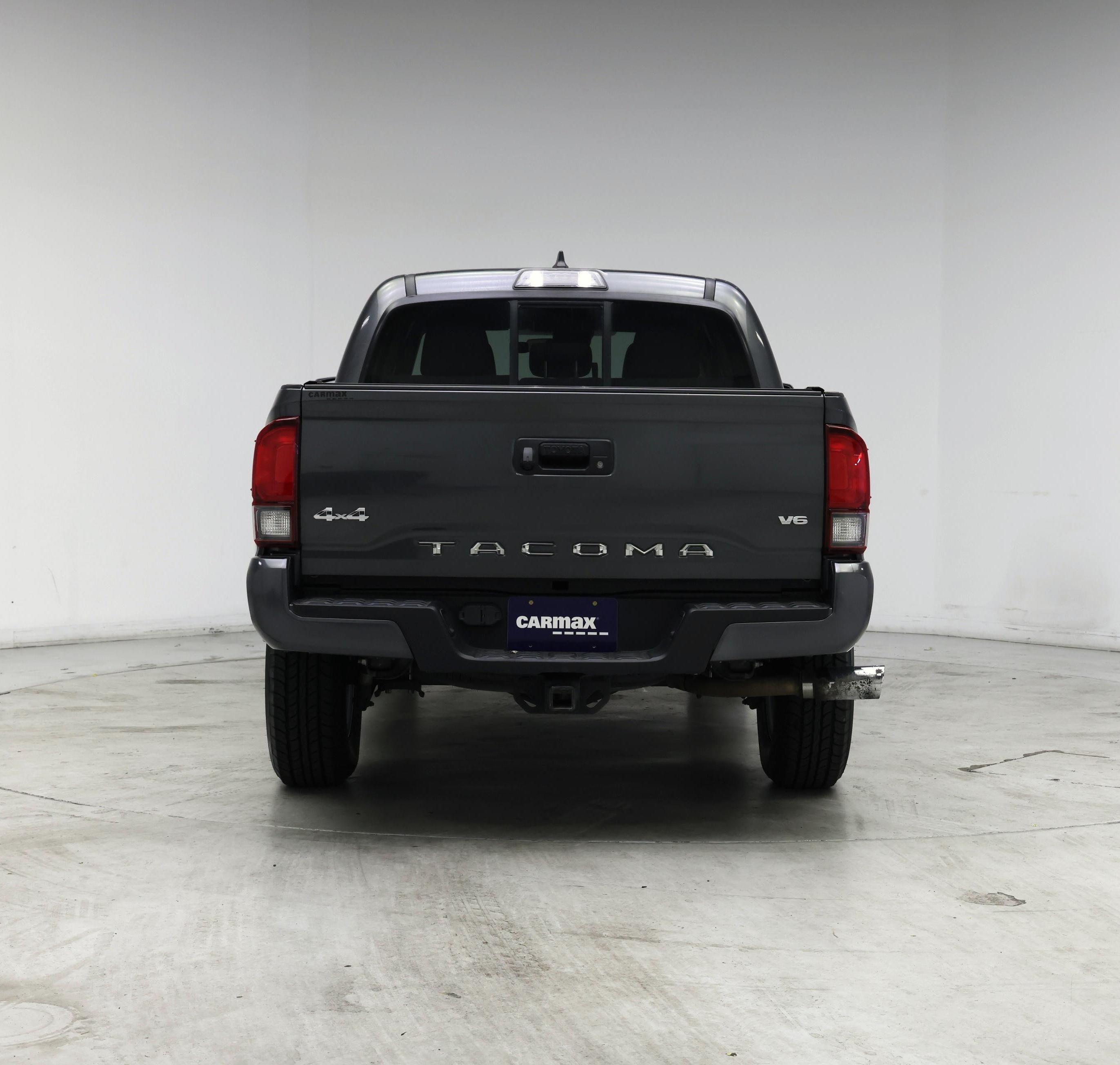 Thumbnail: 2019 Toyota Tacoma - 6