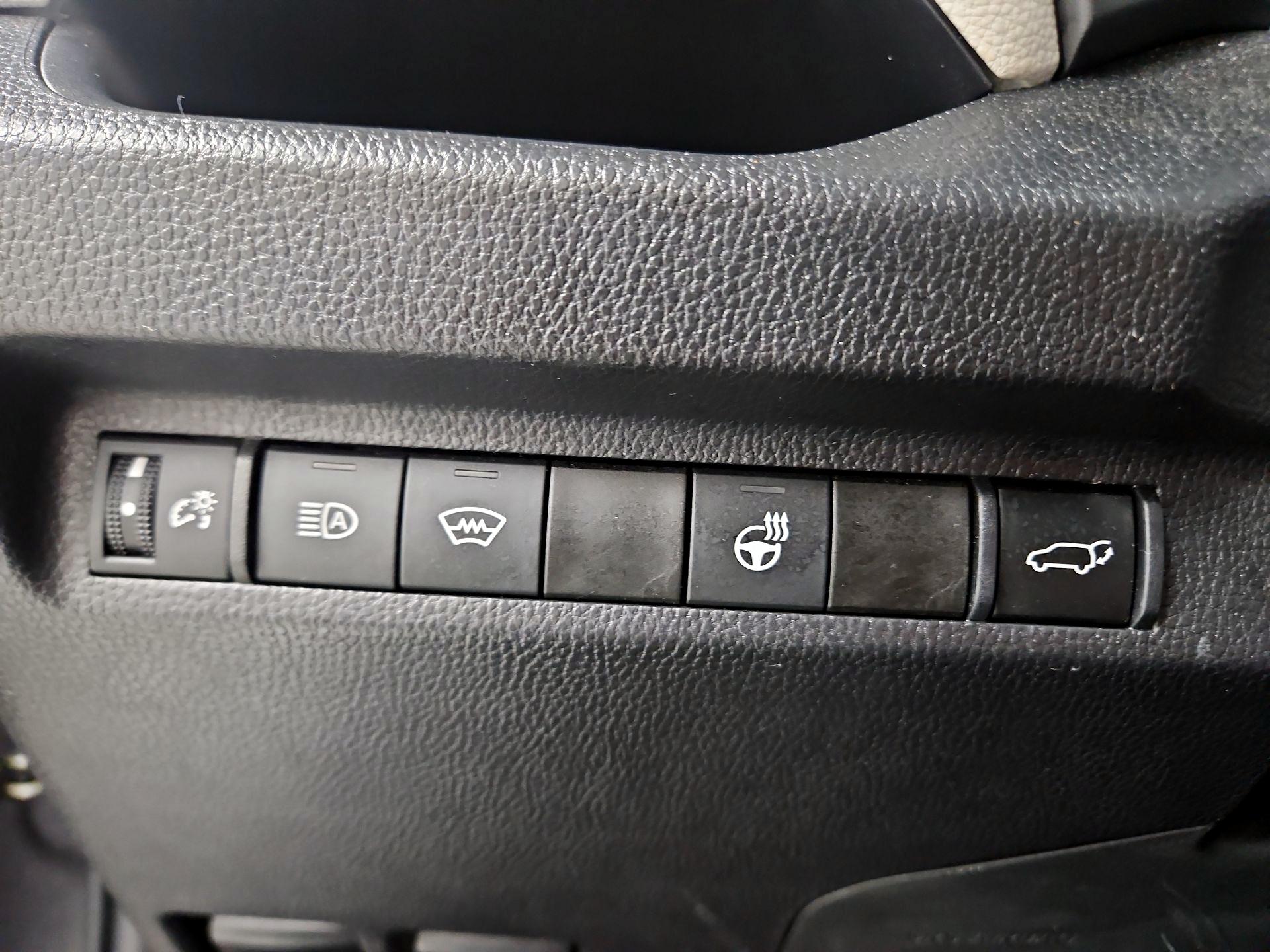 Thumbnail: 2024 Toyota RAV4 - 13