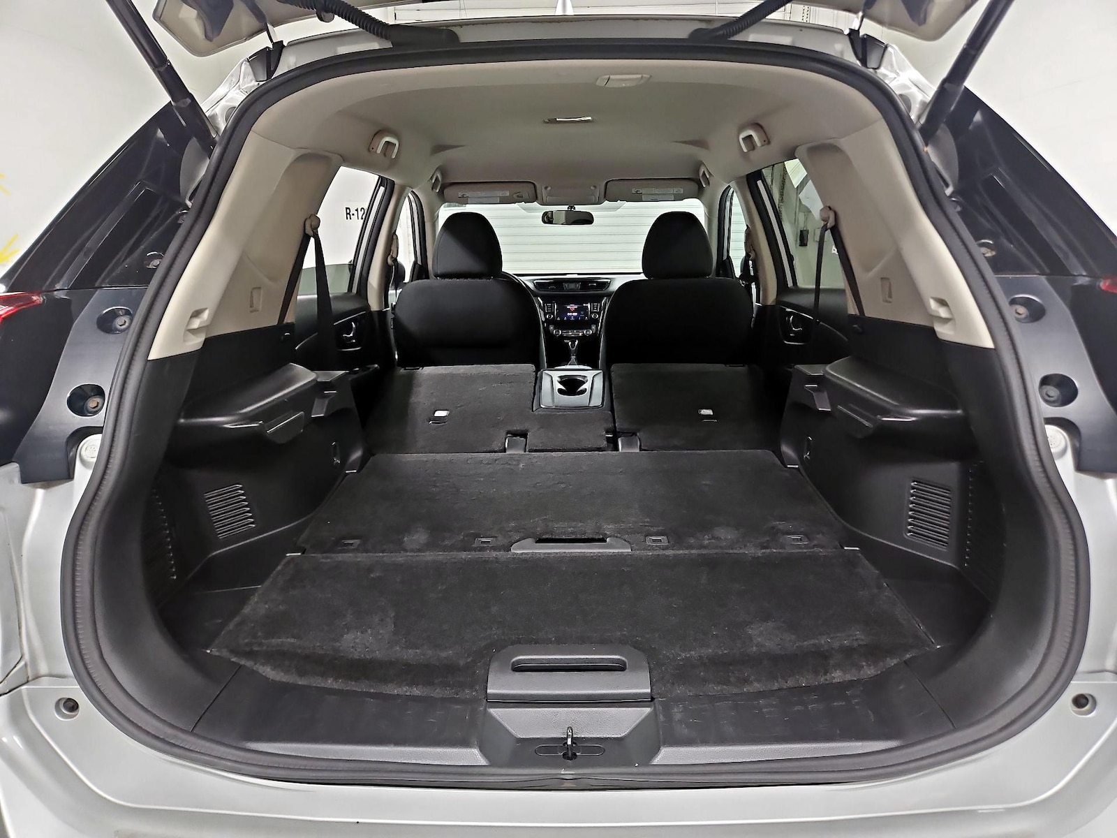 2018 Nissan Rogue SV - Photo 22