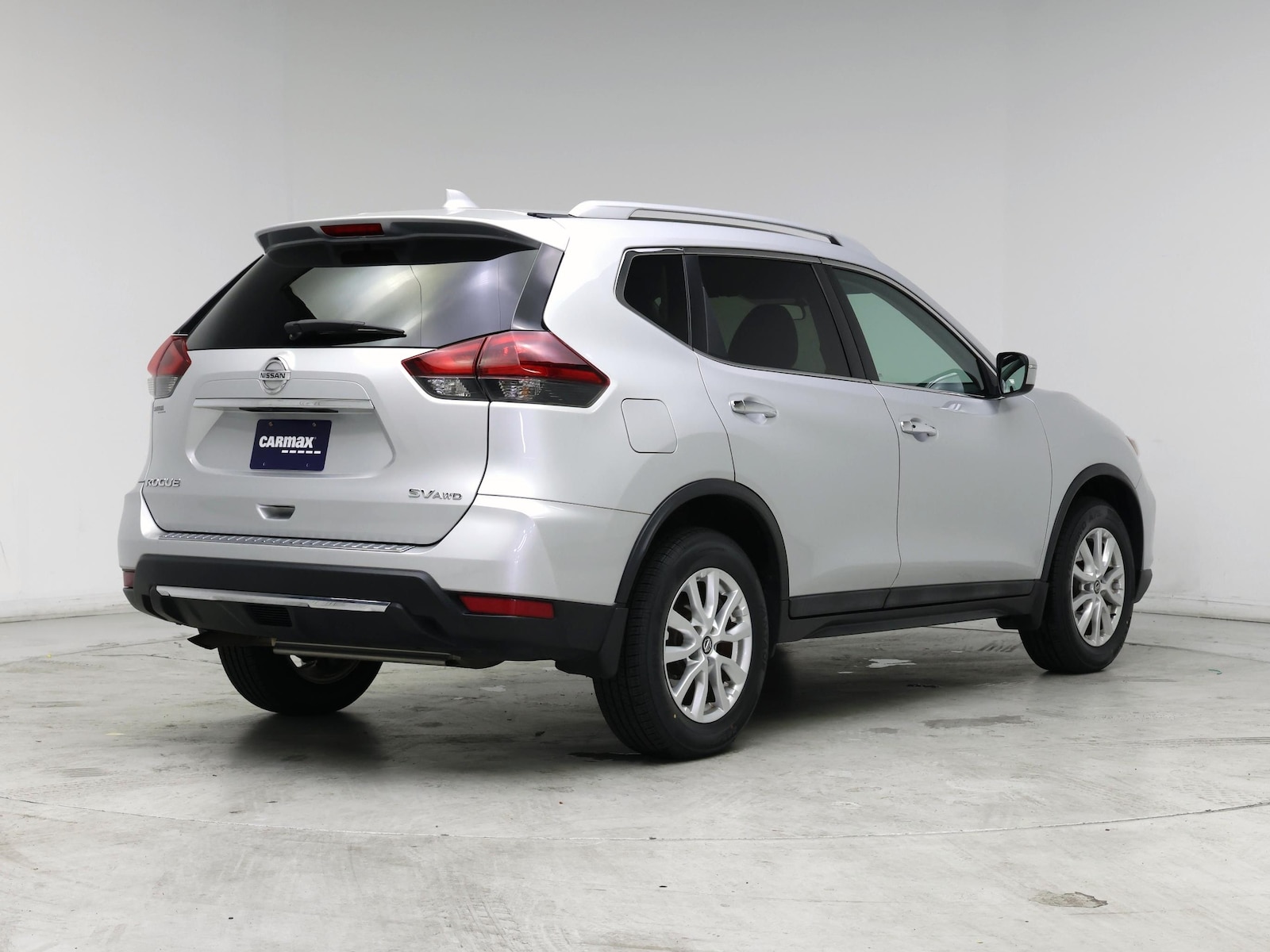 2018 Nissan Rogue SV - Photo 9