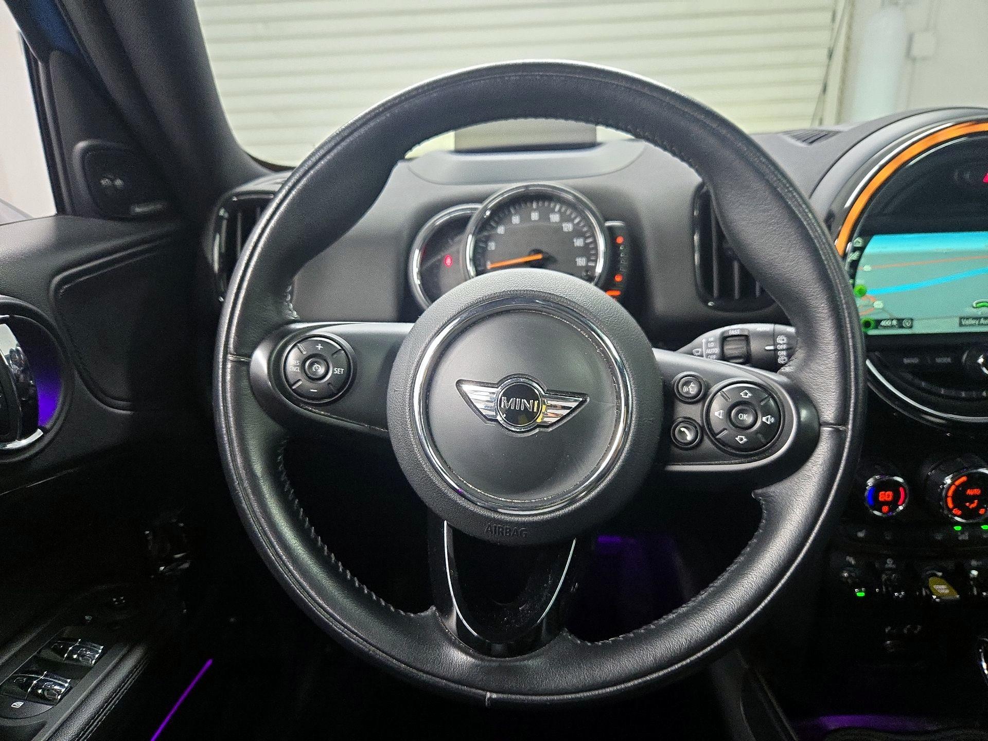 Thumbnail: 2018 MINI Cooper Countryman - 10