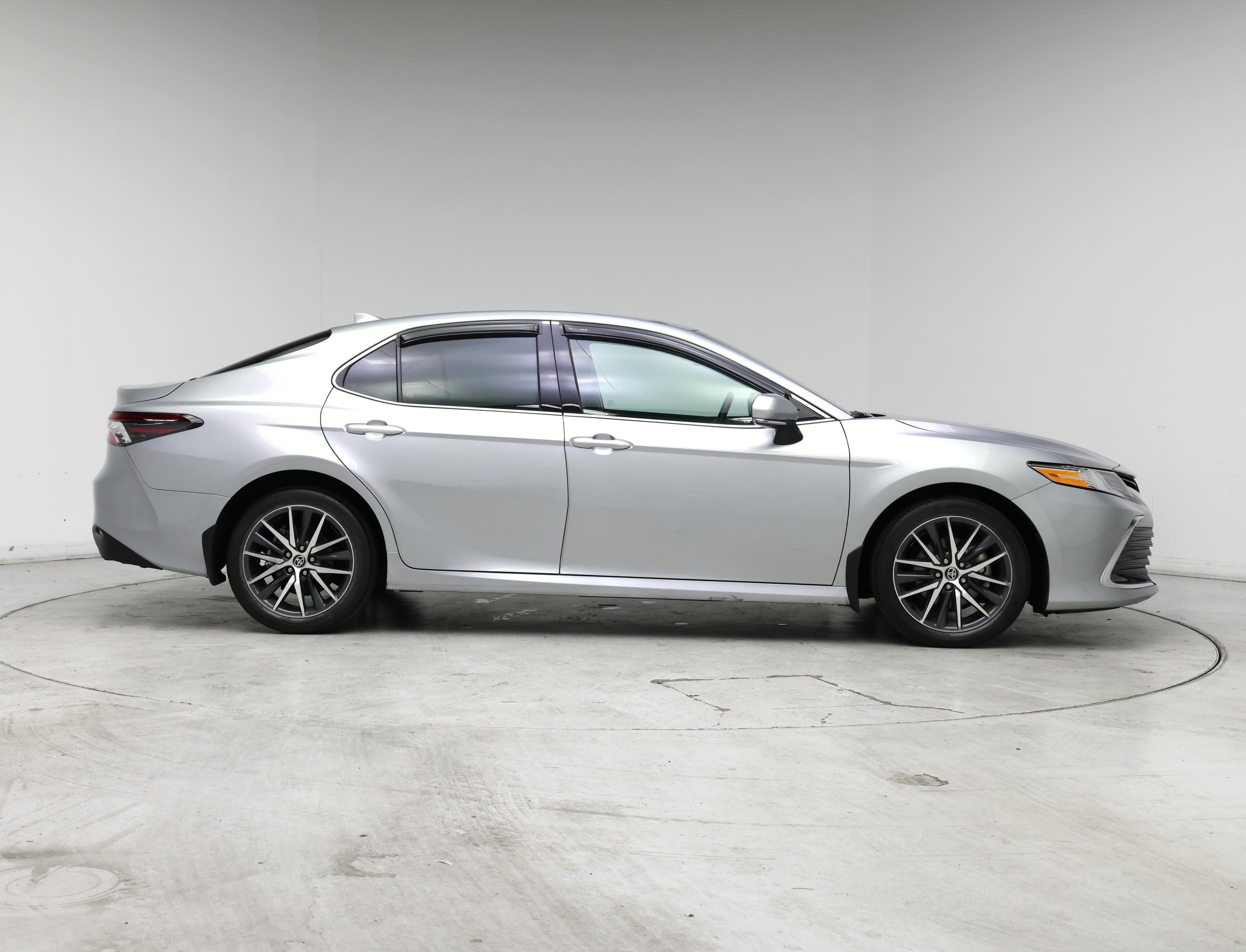 Thumbnail: 2024 Toyota Camry - 7