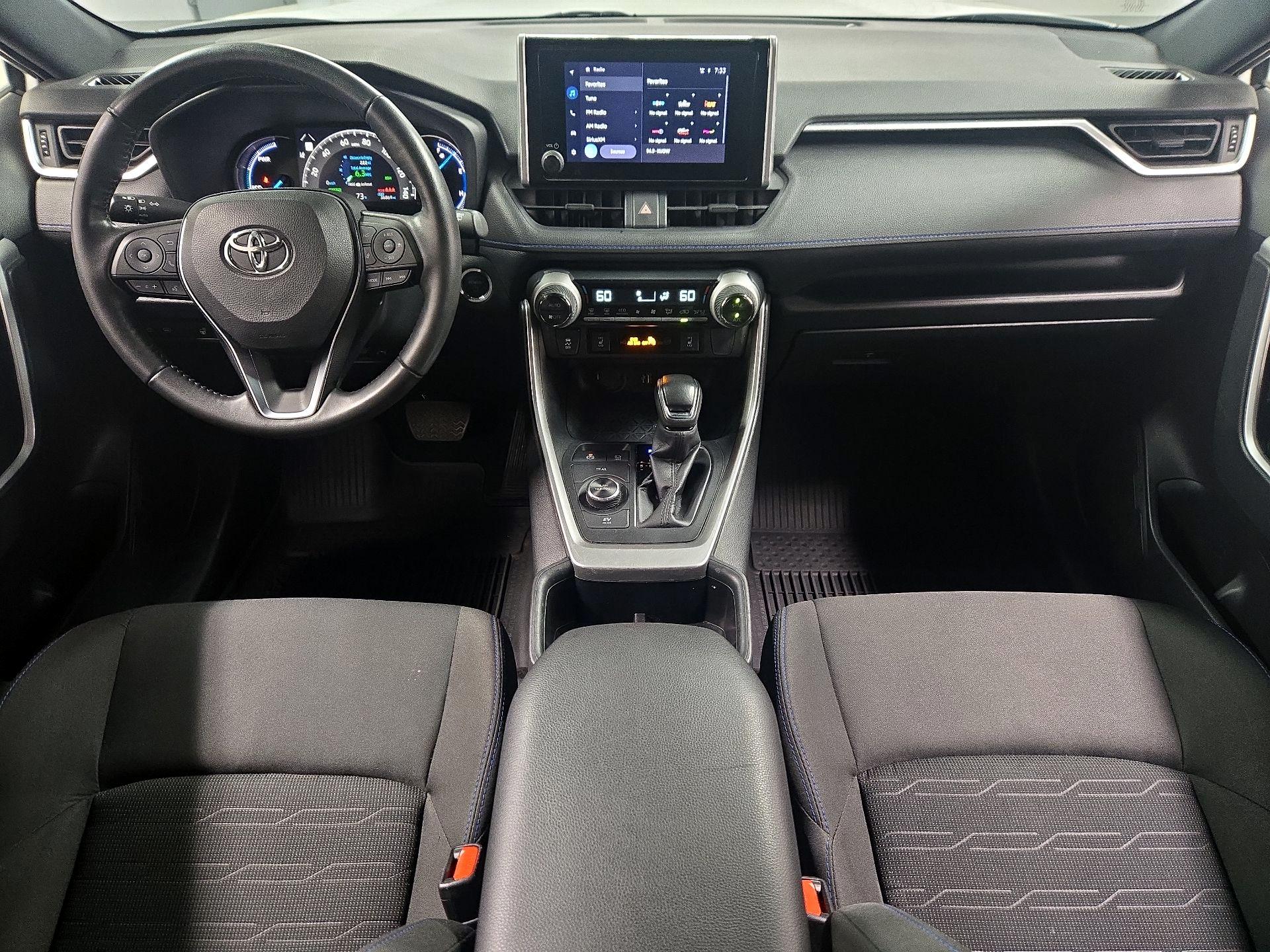 Thumbnail: 2024 Toyota RAV4 - 9
