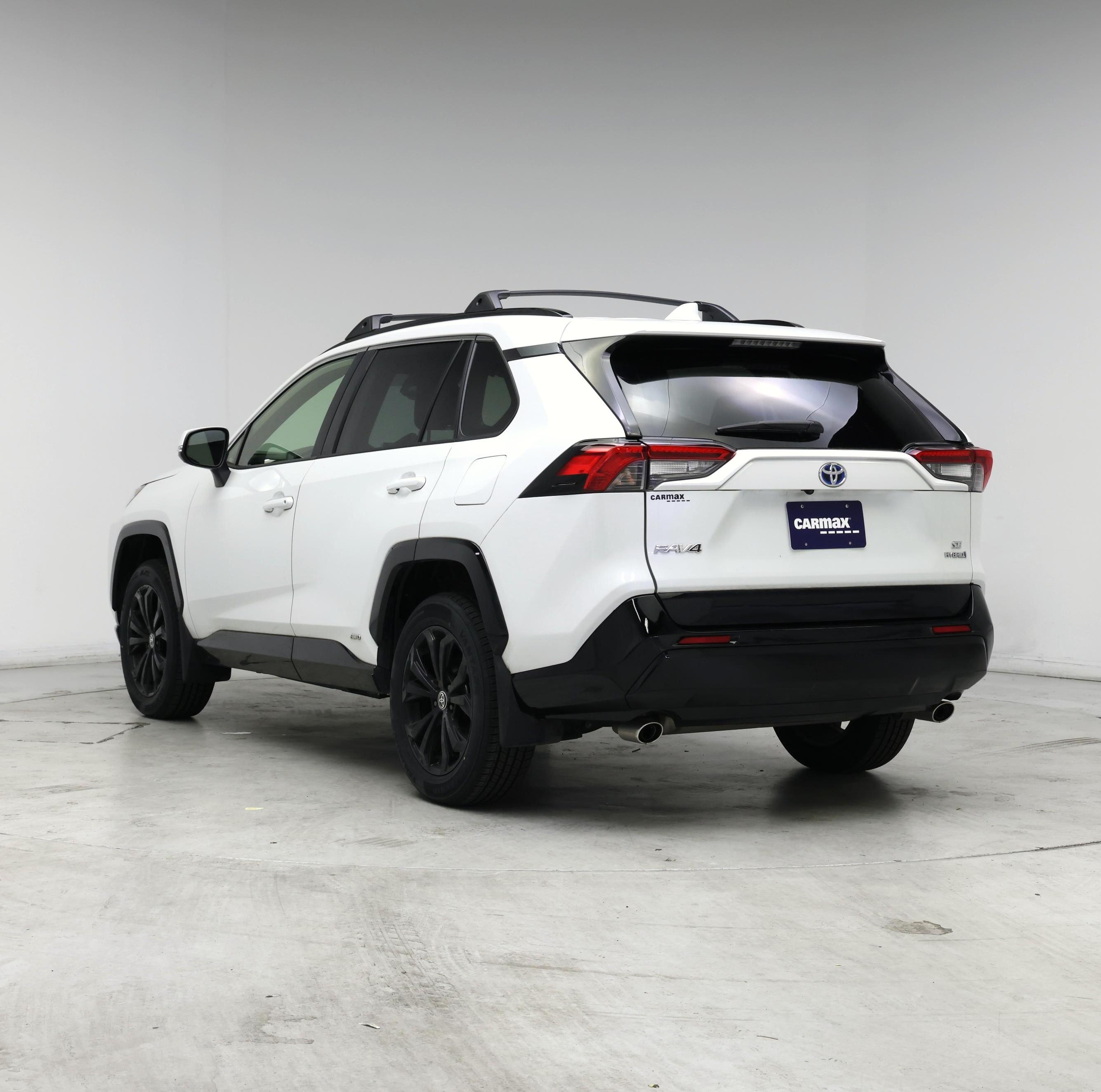 Thumbnail: 2024 Toyota RAV4 - 2