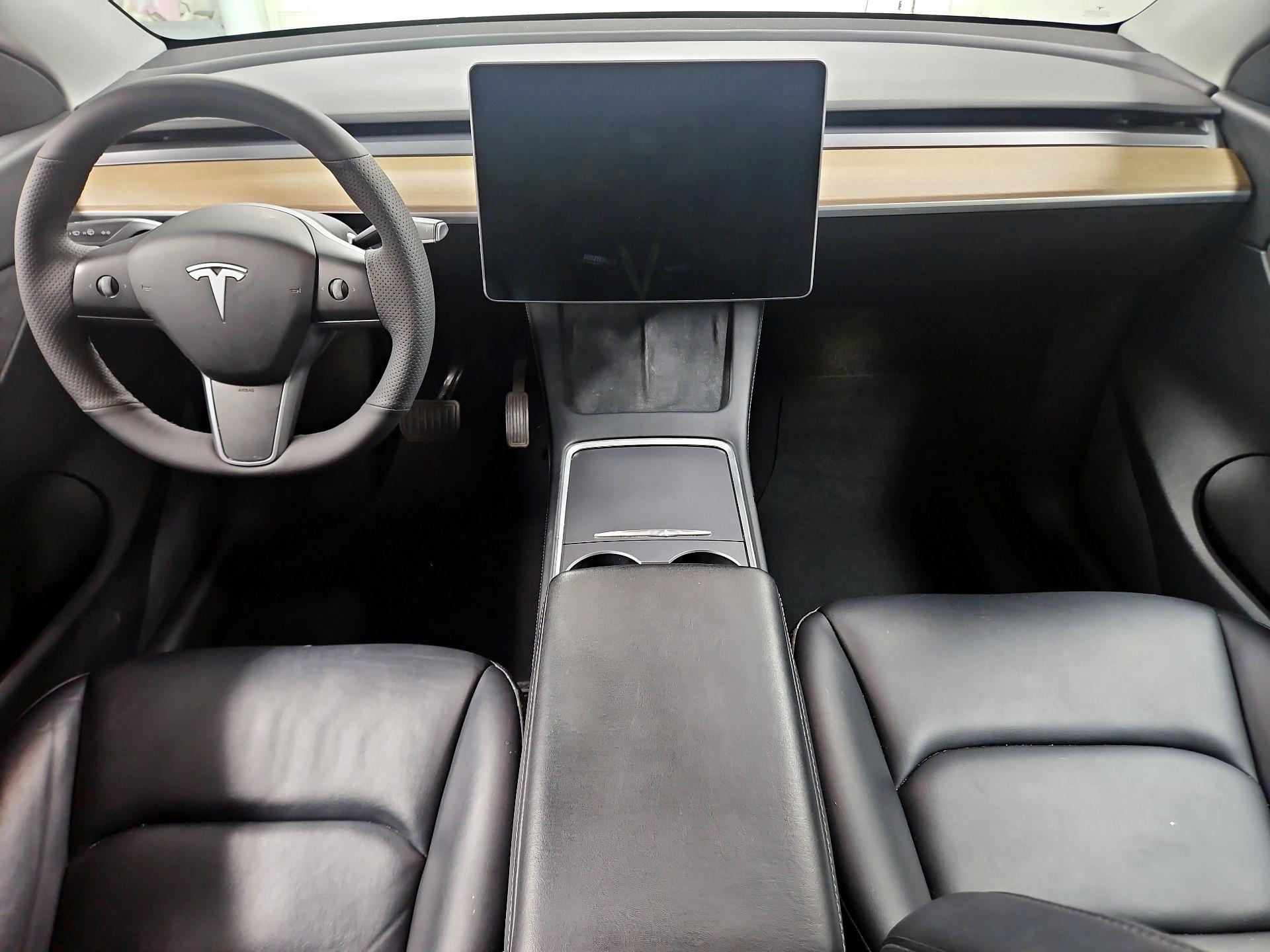 Thumbnail: 2022 Tesla Model Y - 9