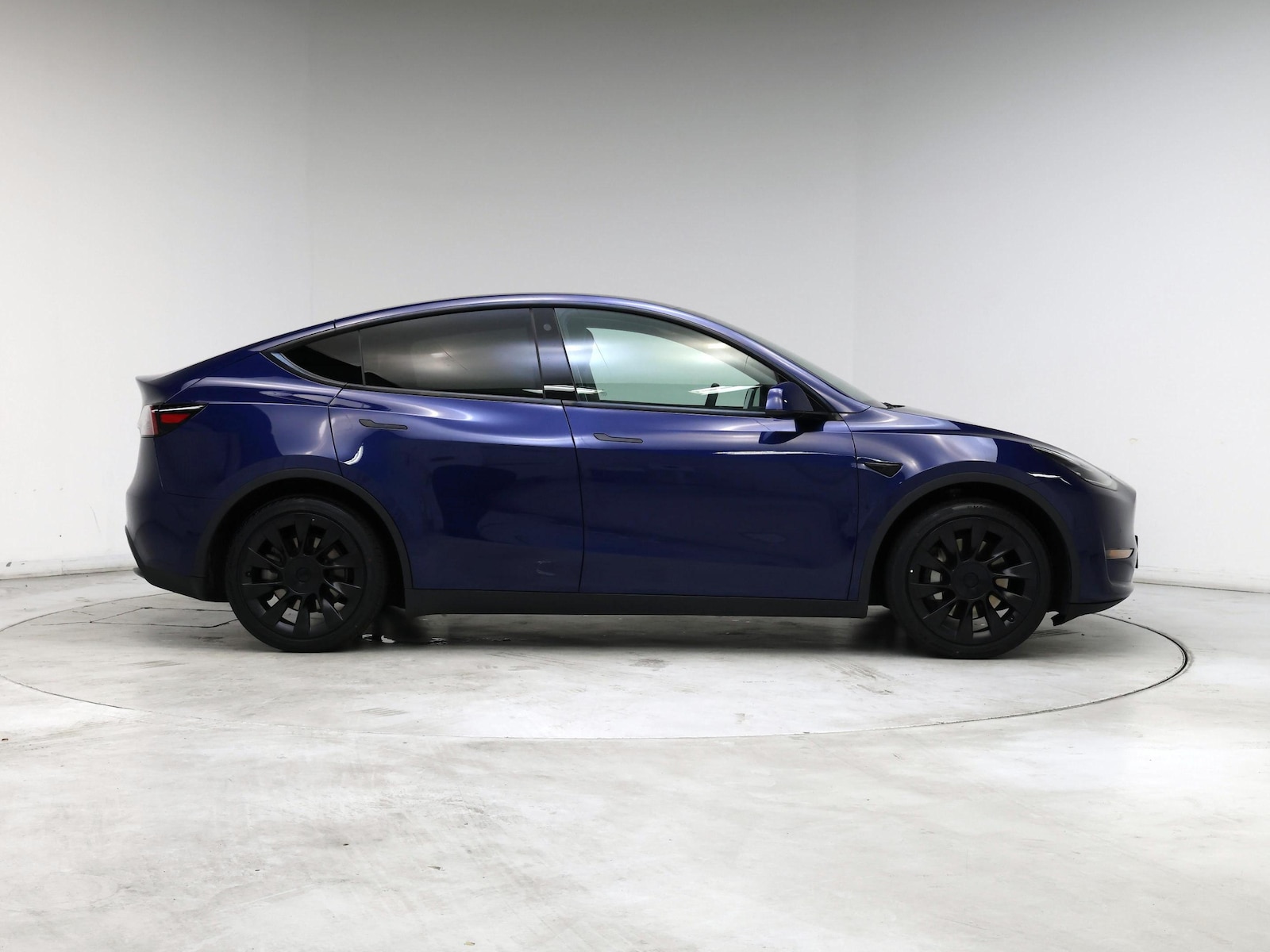 2022 Tesla Model Y Long Range - Photo 8