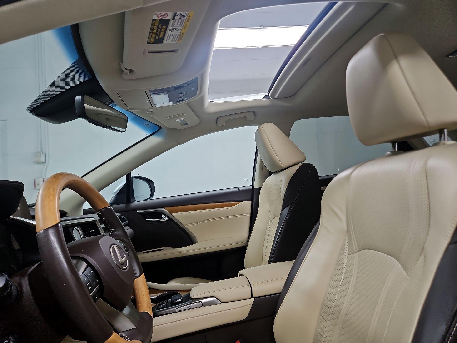 Thumbnail: 2018 Lexus RX - 20