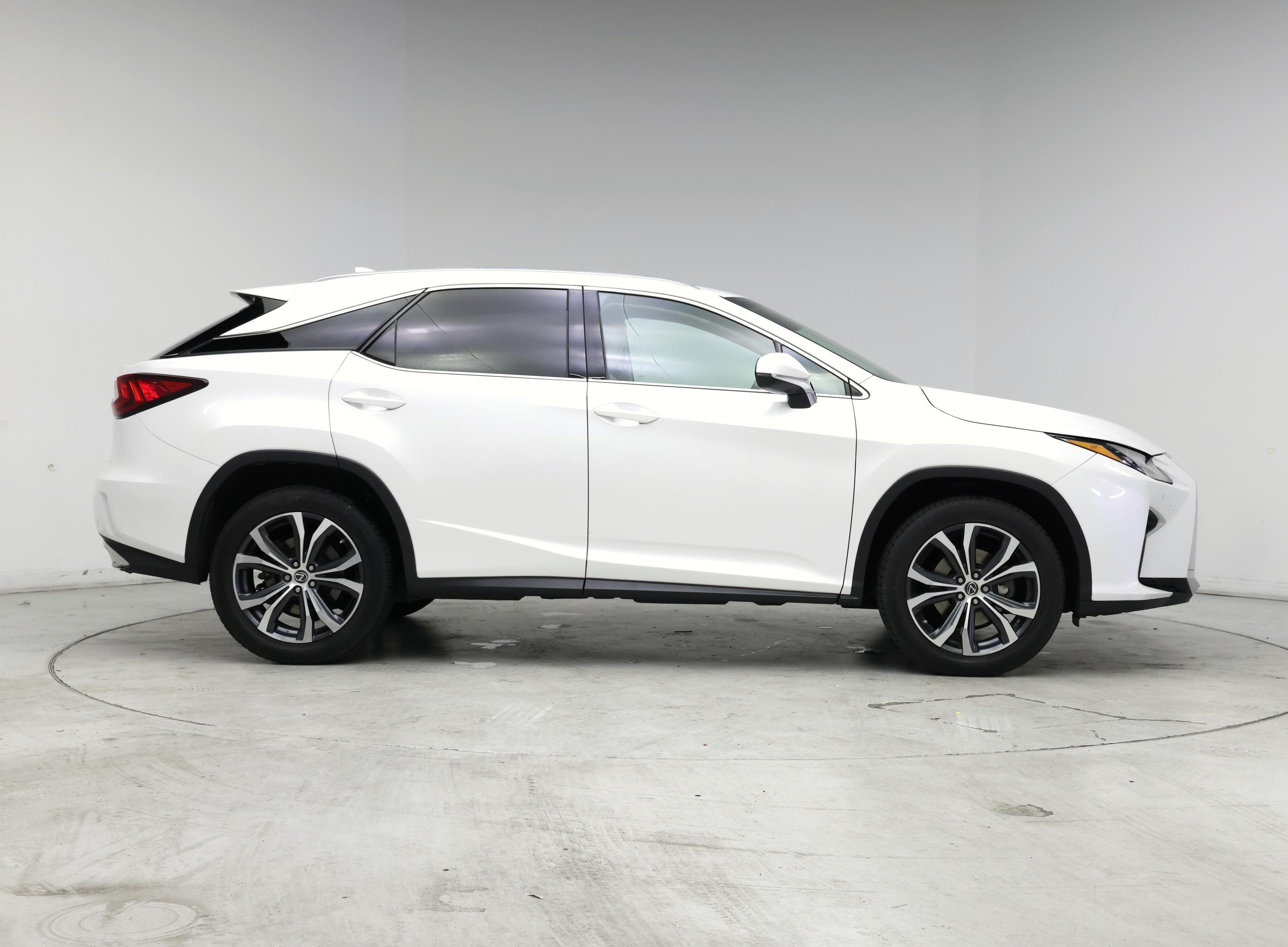 Thumbnail: 2018 Lexus RX - 7