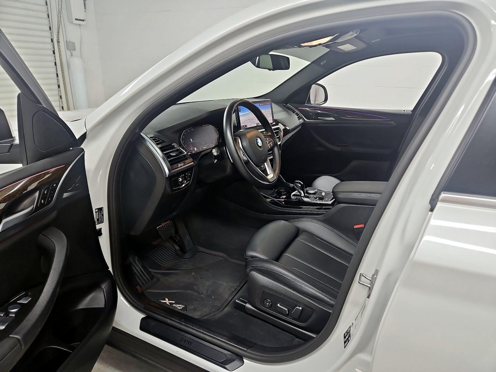 2024 BMW X4 30i - Photo 12