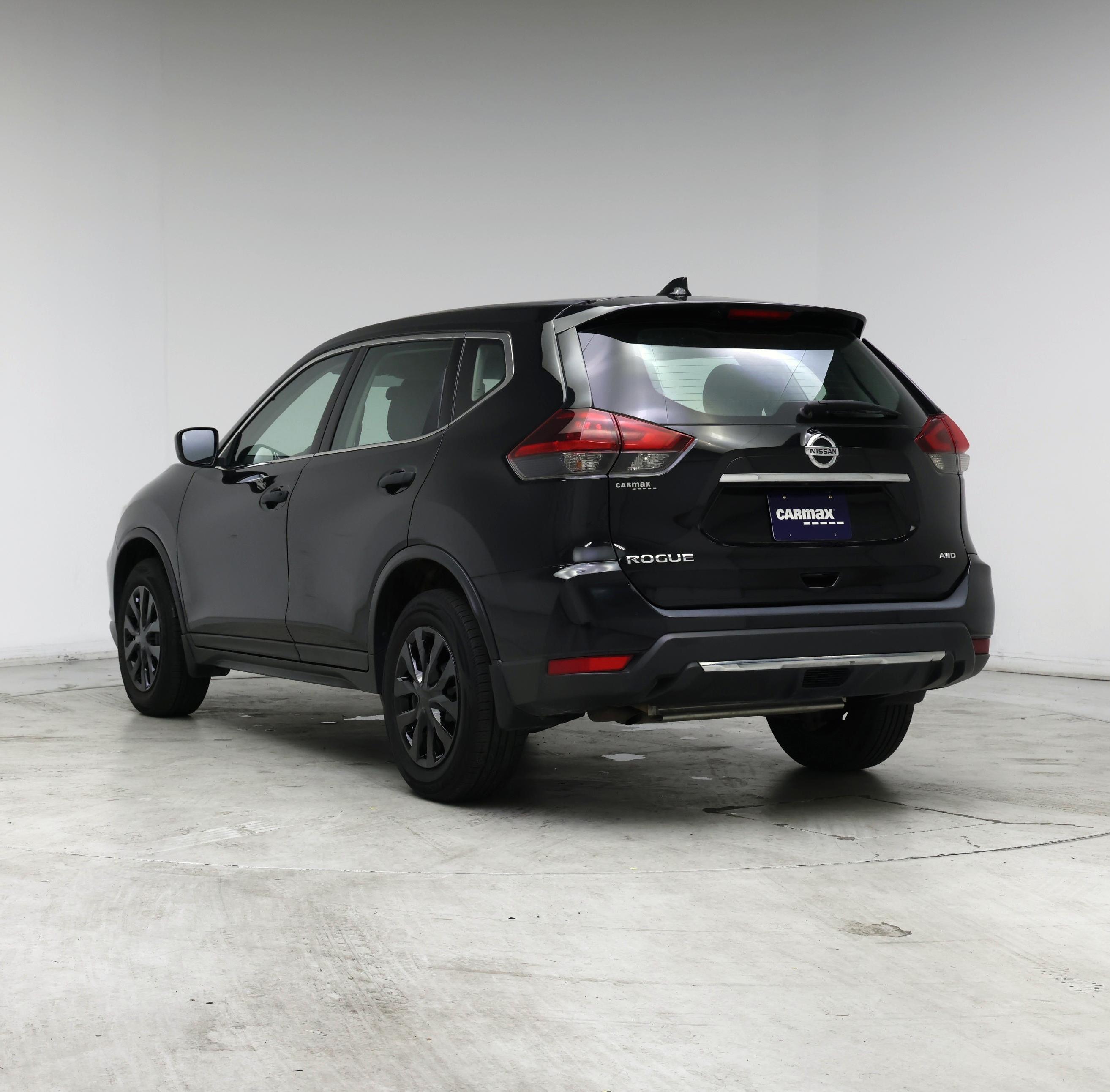 Thumbnail: 2019 Nissan Rogue - 2