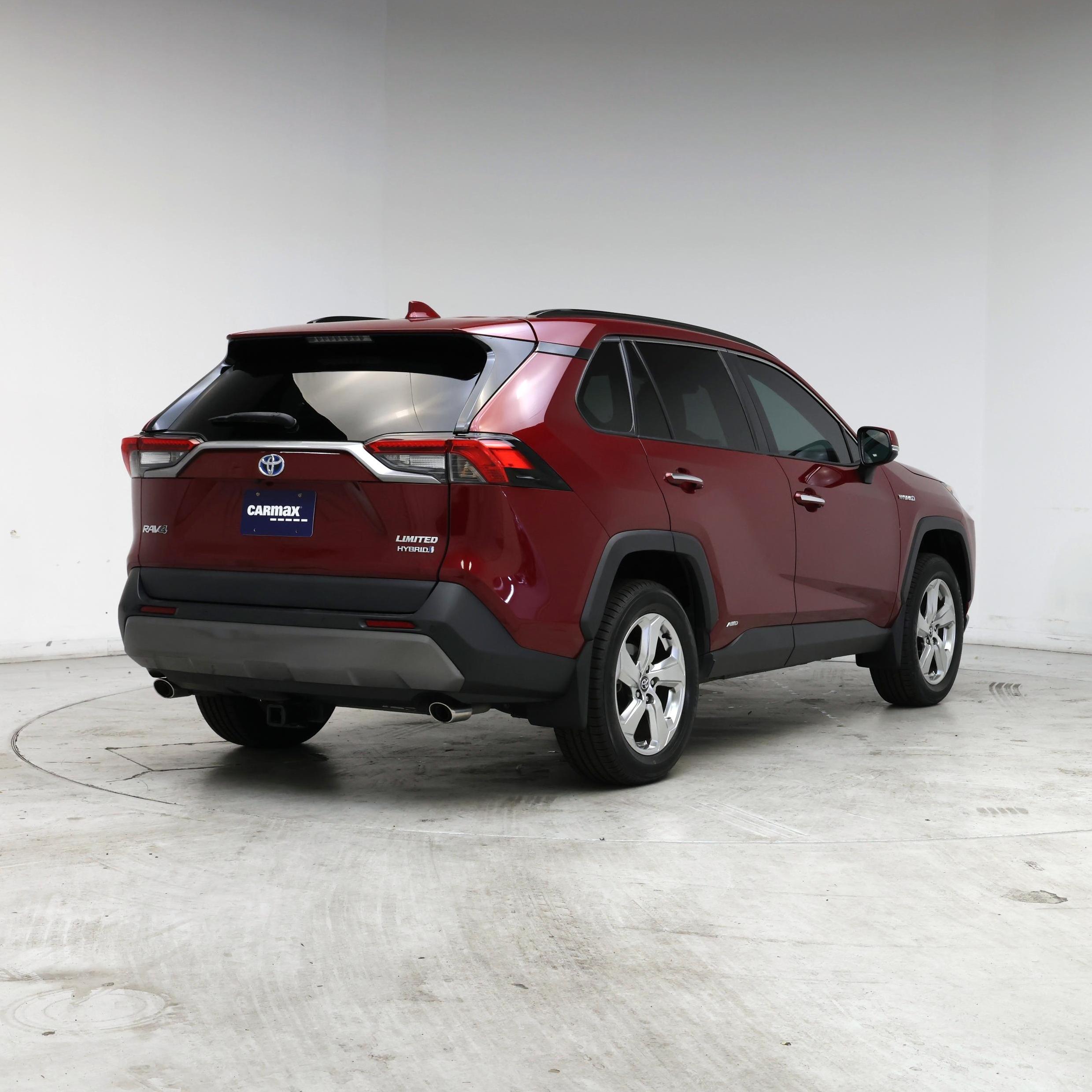 Thumbnail: 2020 Toyota RAV4 - 8