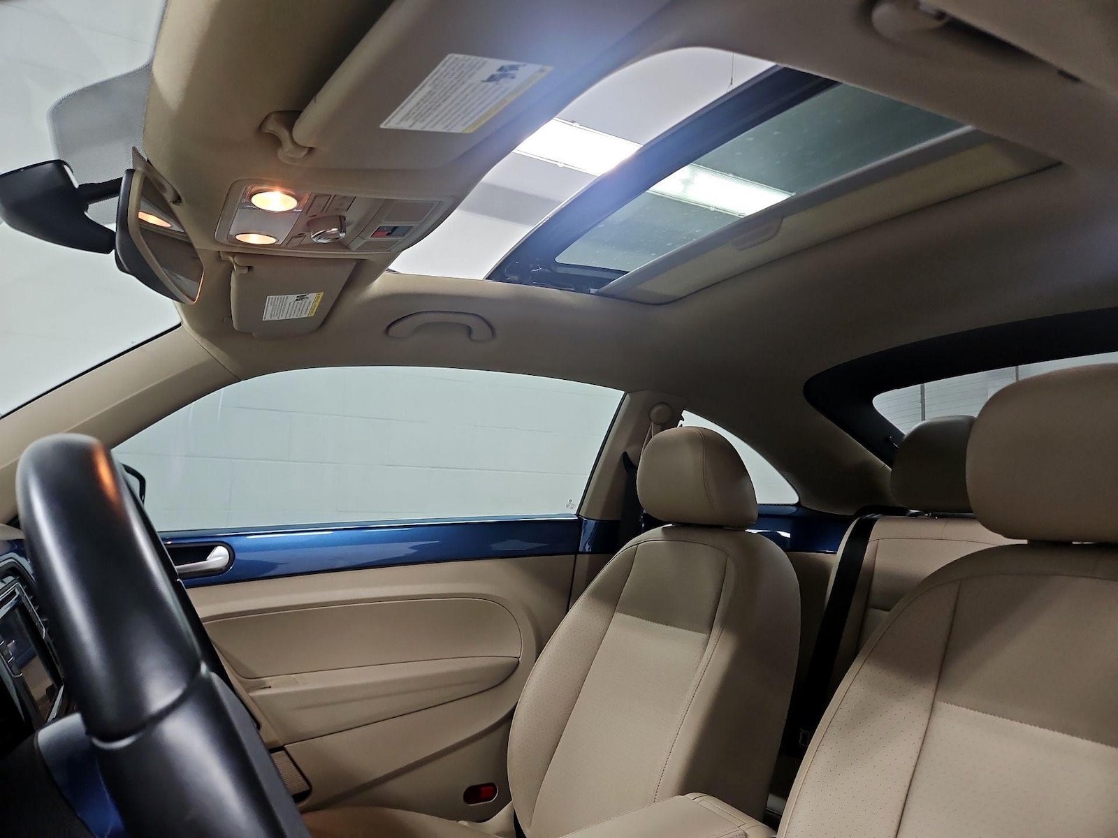 Sunroof(s) & Overhead Airbags
