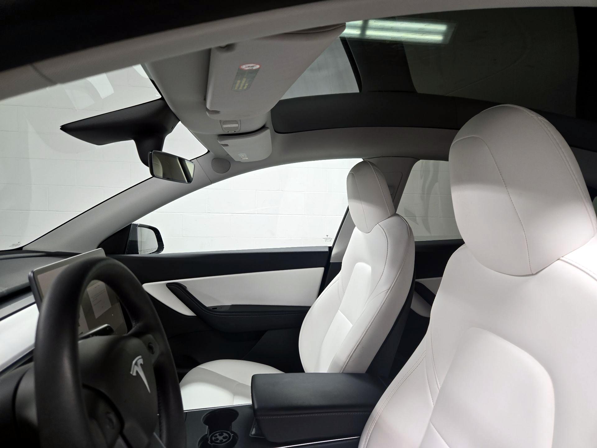 Thumbnail: 2020 Tesla Model Y - 20