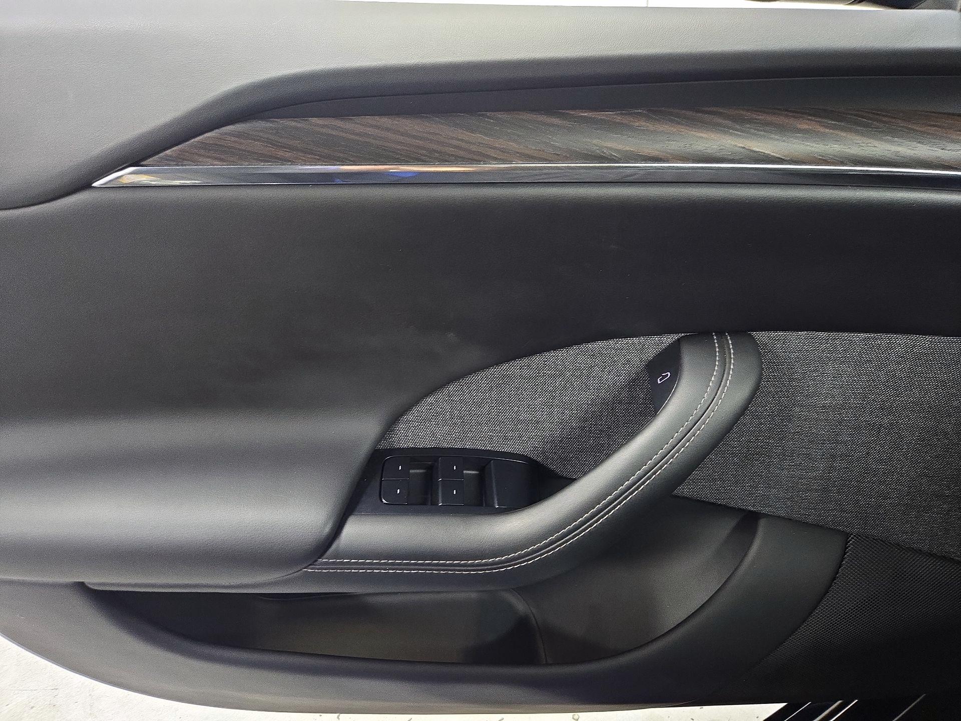 Thumbnail: 2022 Tesla Model S - 12