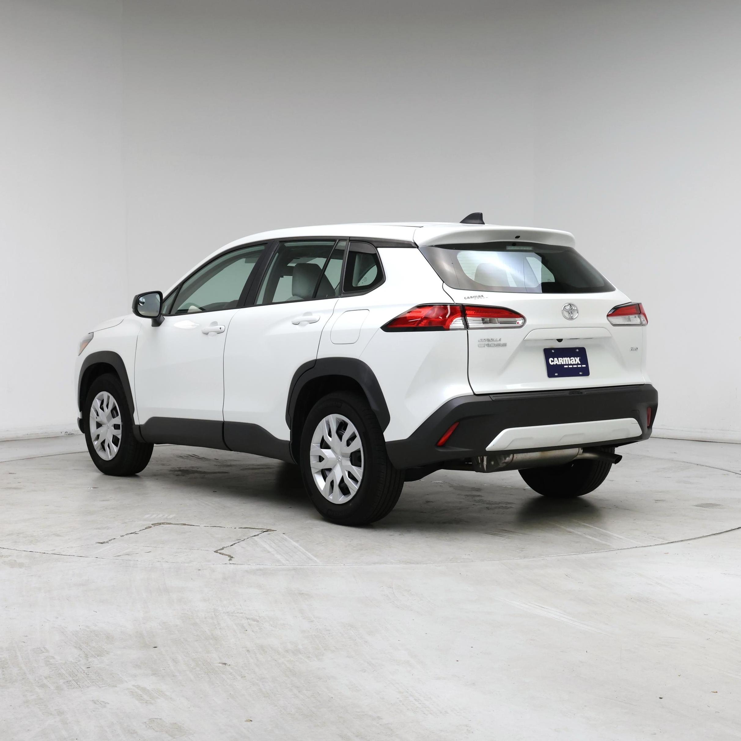 Thumbnail: 2022 Toyota Corolla Cross - 2