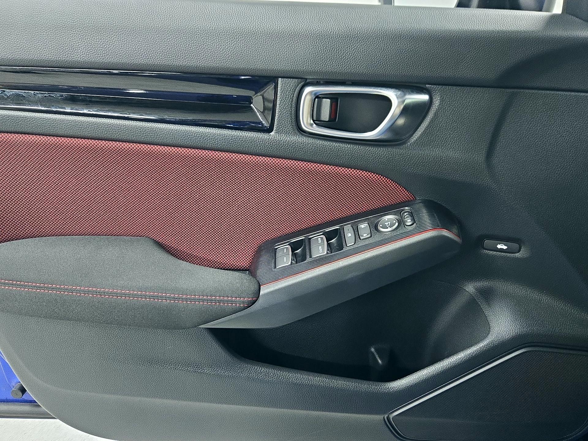 Thumbnail: 2024 Honda Civic - 12