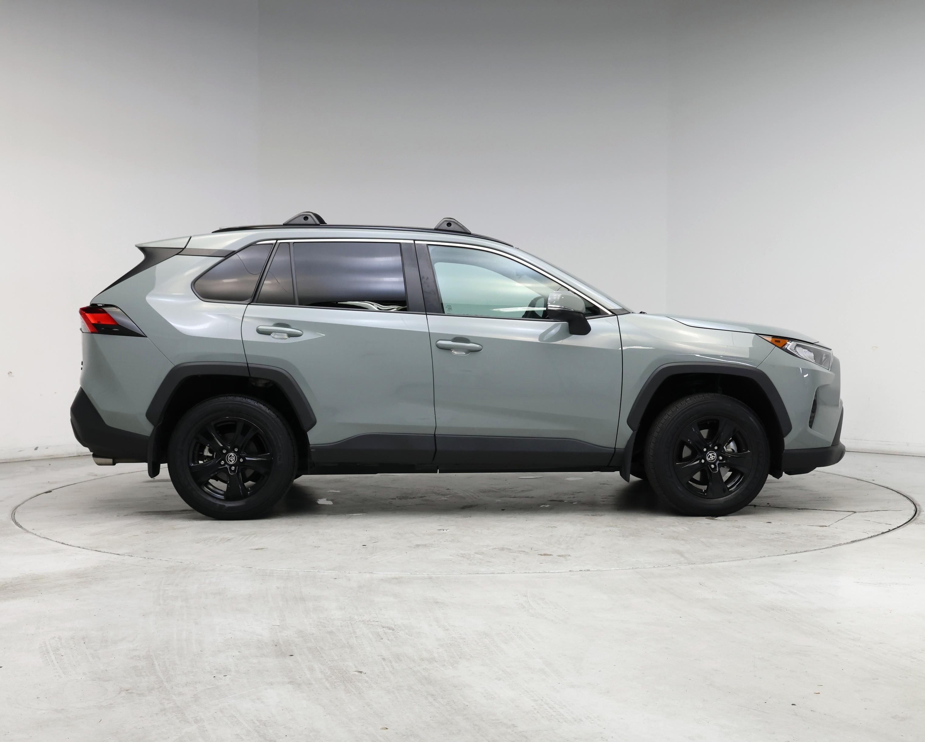 Thumbnail: 2021 Toyota RAV4 - 7