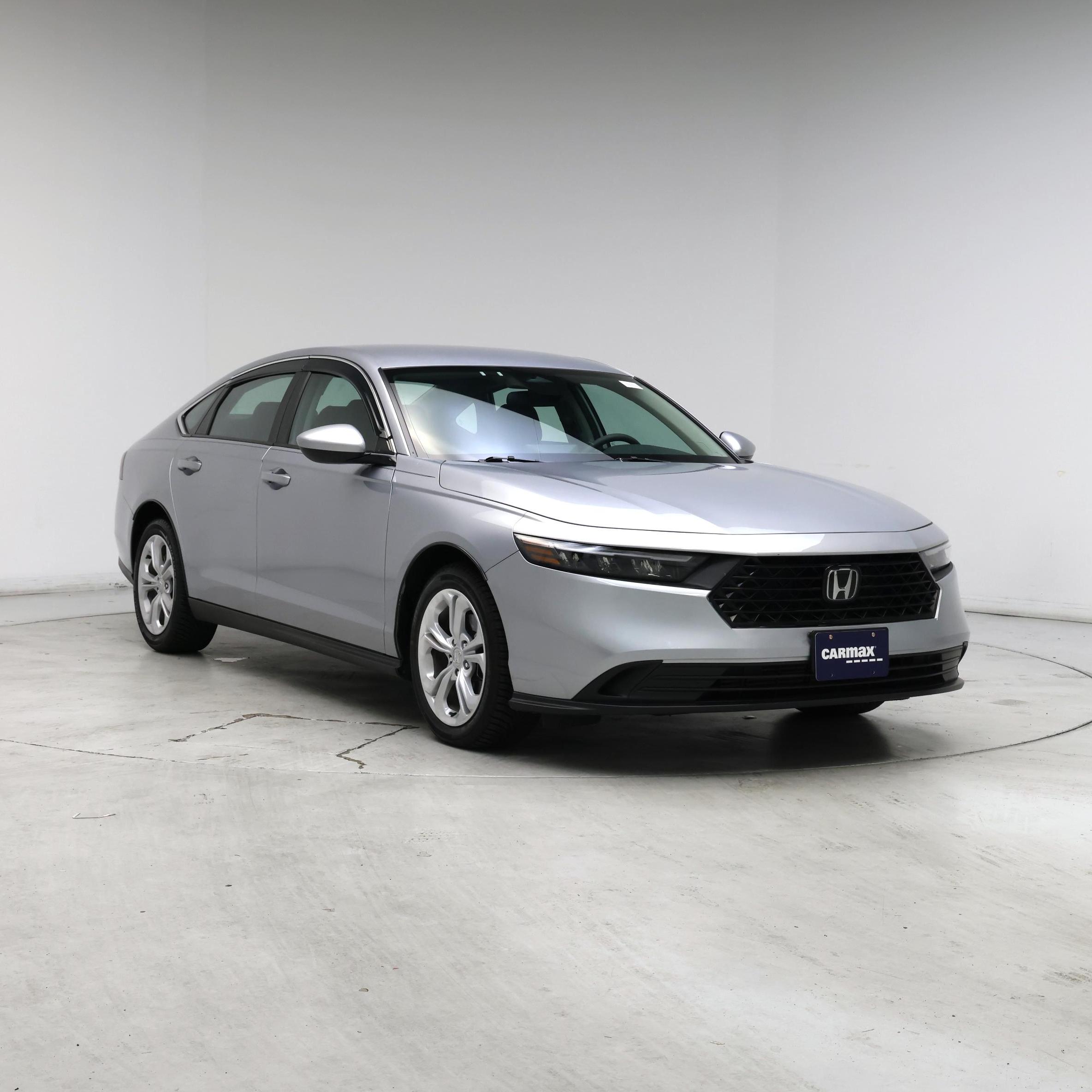 Silver 2023 Honda Accord Sedan Front-Wheel Drive Automatic