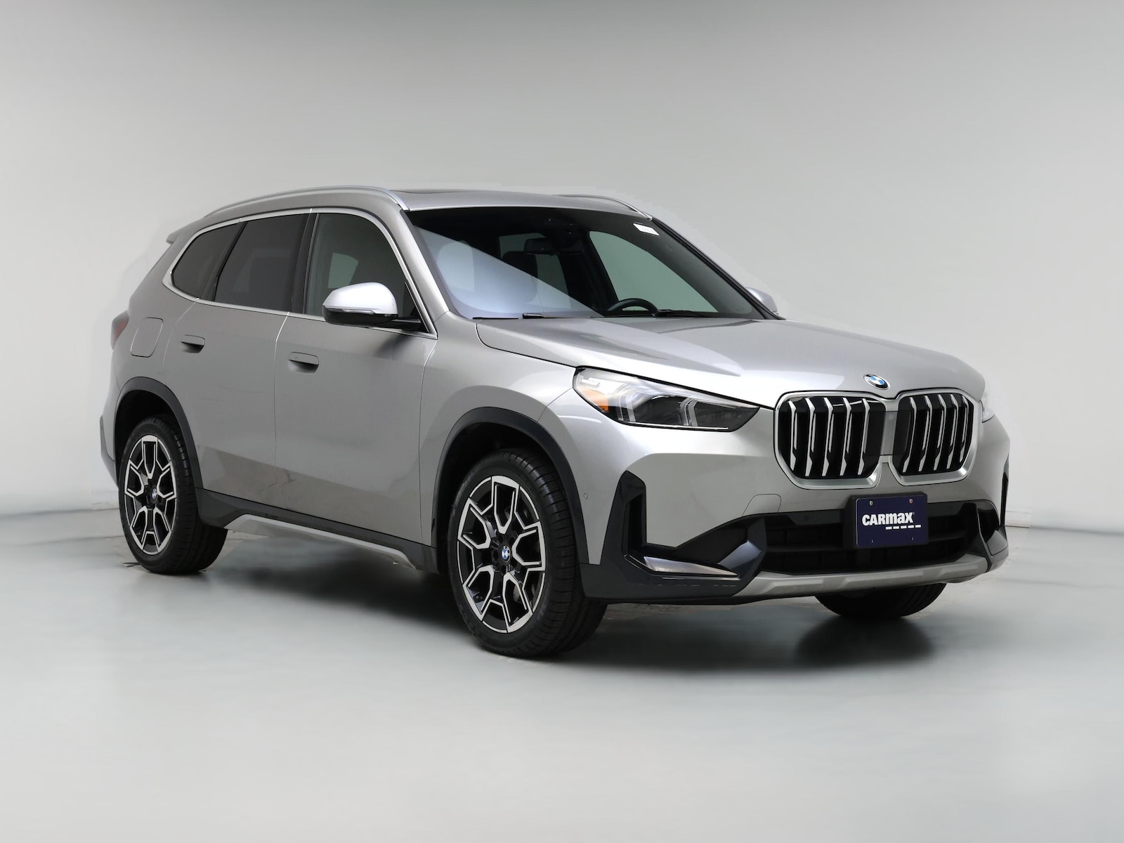 2023 BMW X1