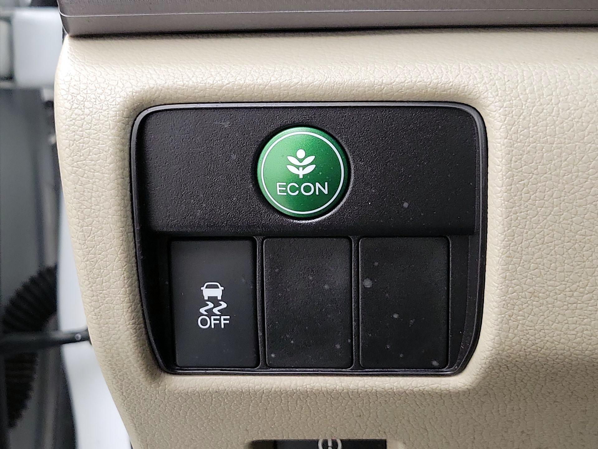 Thumbnail: 2014 Honda Accord - 13