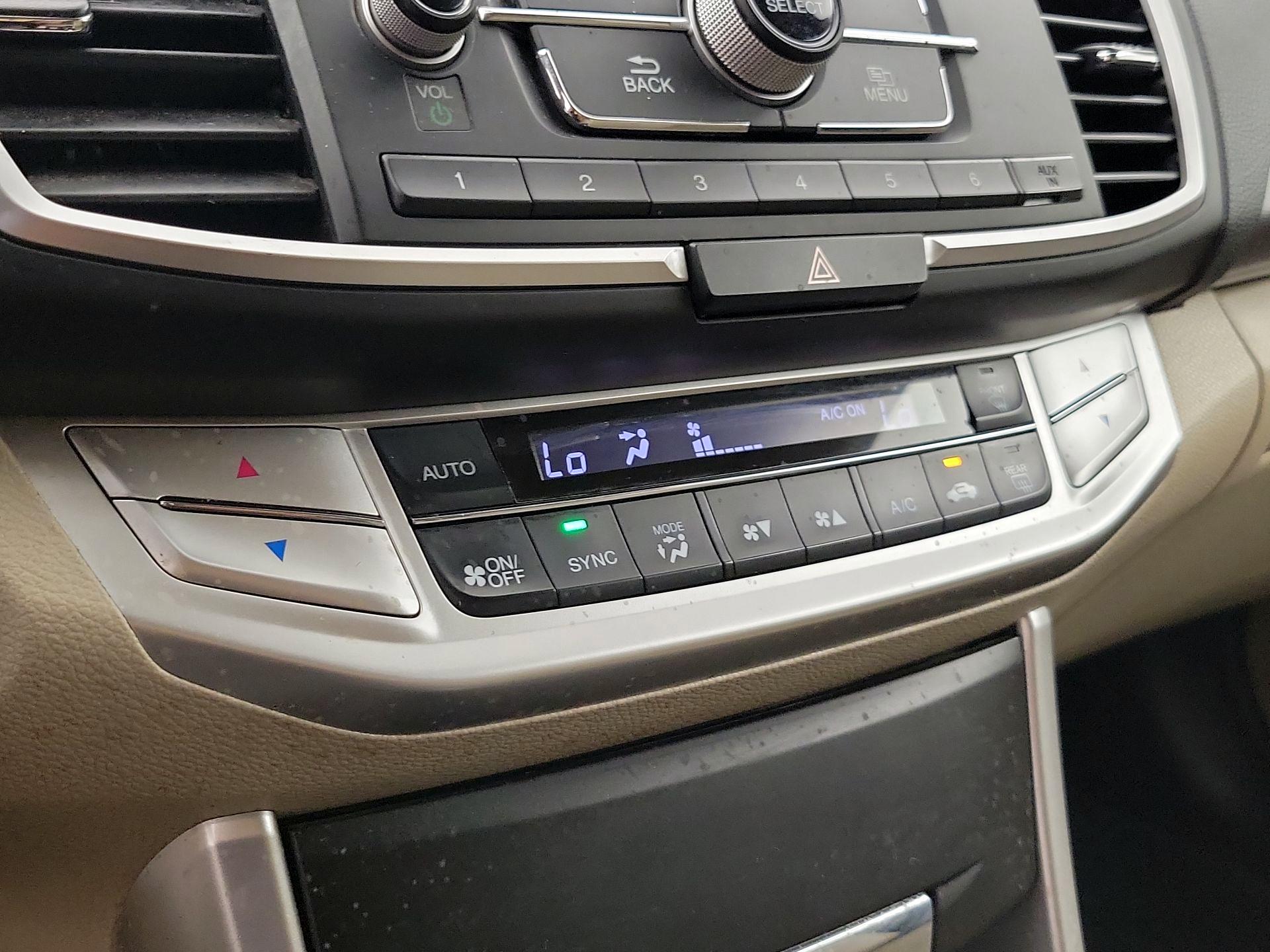 Thumbnail: 2014 Honda Accord - 16