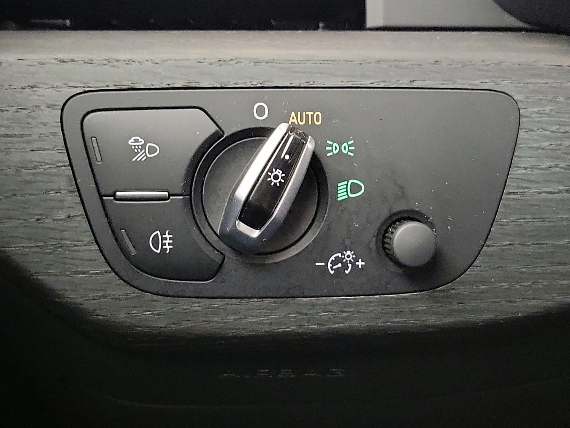 Thumbnail: 2017 Audi A4 - 13