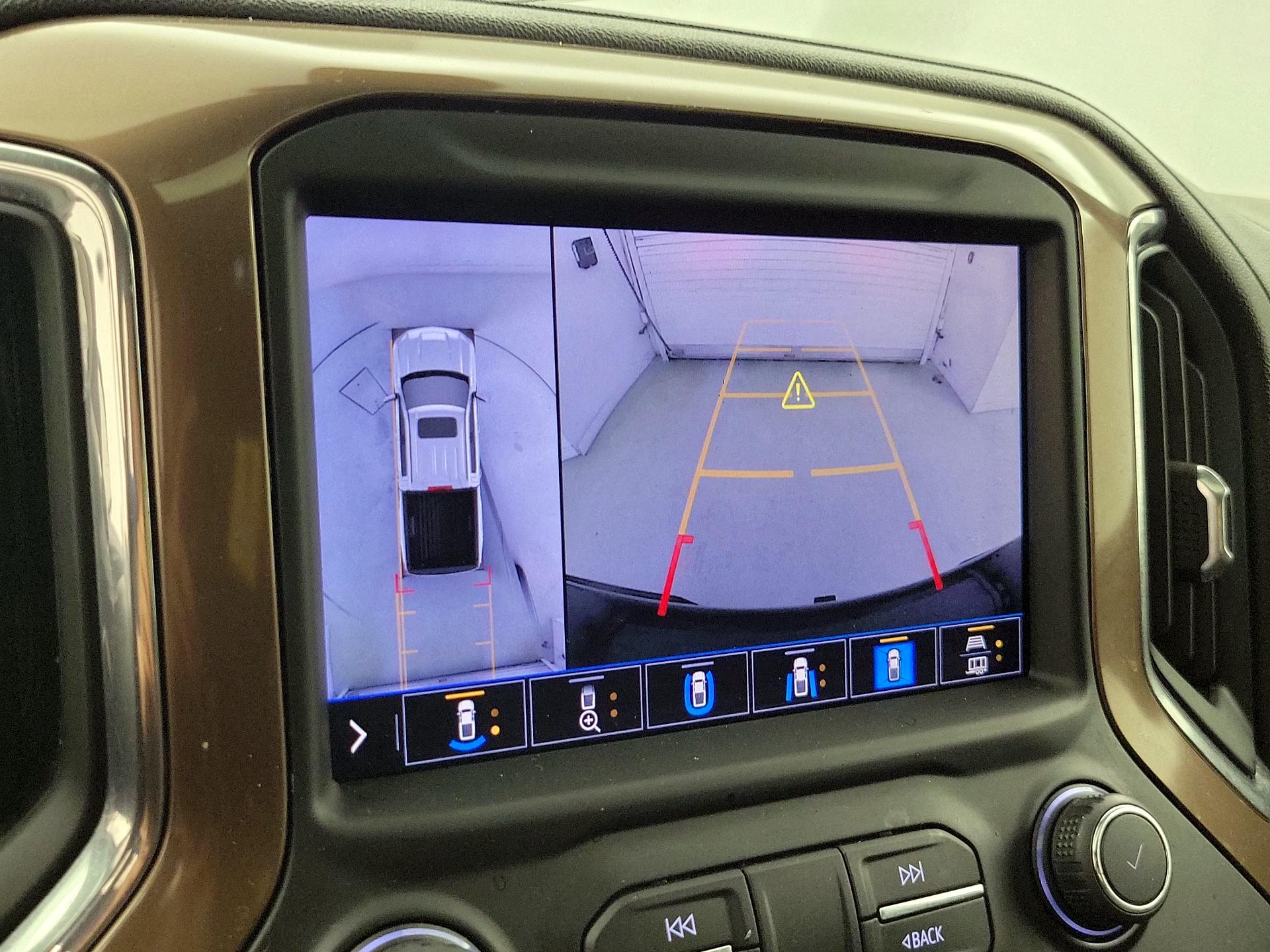 Thumbnail: 2020 Chevrolet Silverado 1500 - 15