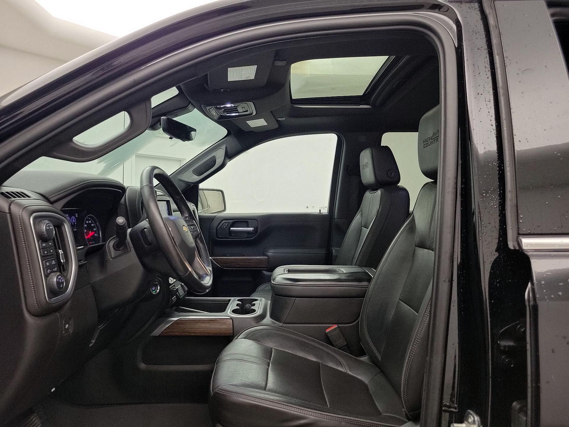 Thumbnail: 2020 Chevrolet Silverado 1500 - 20