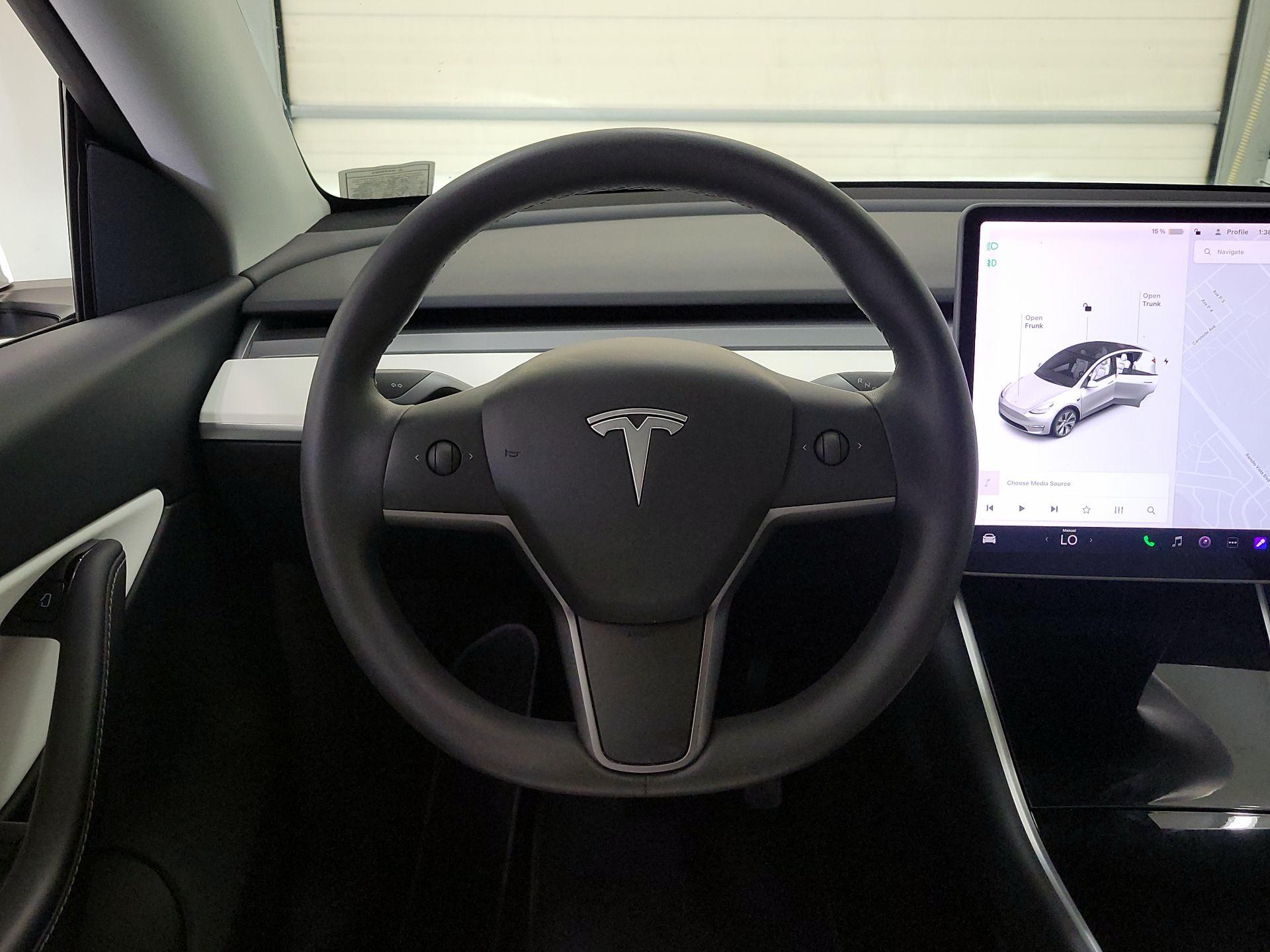 Thumbnail: 2021 Tesla Model Y - 10