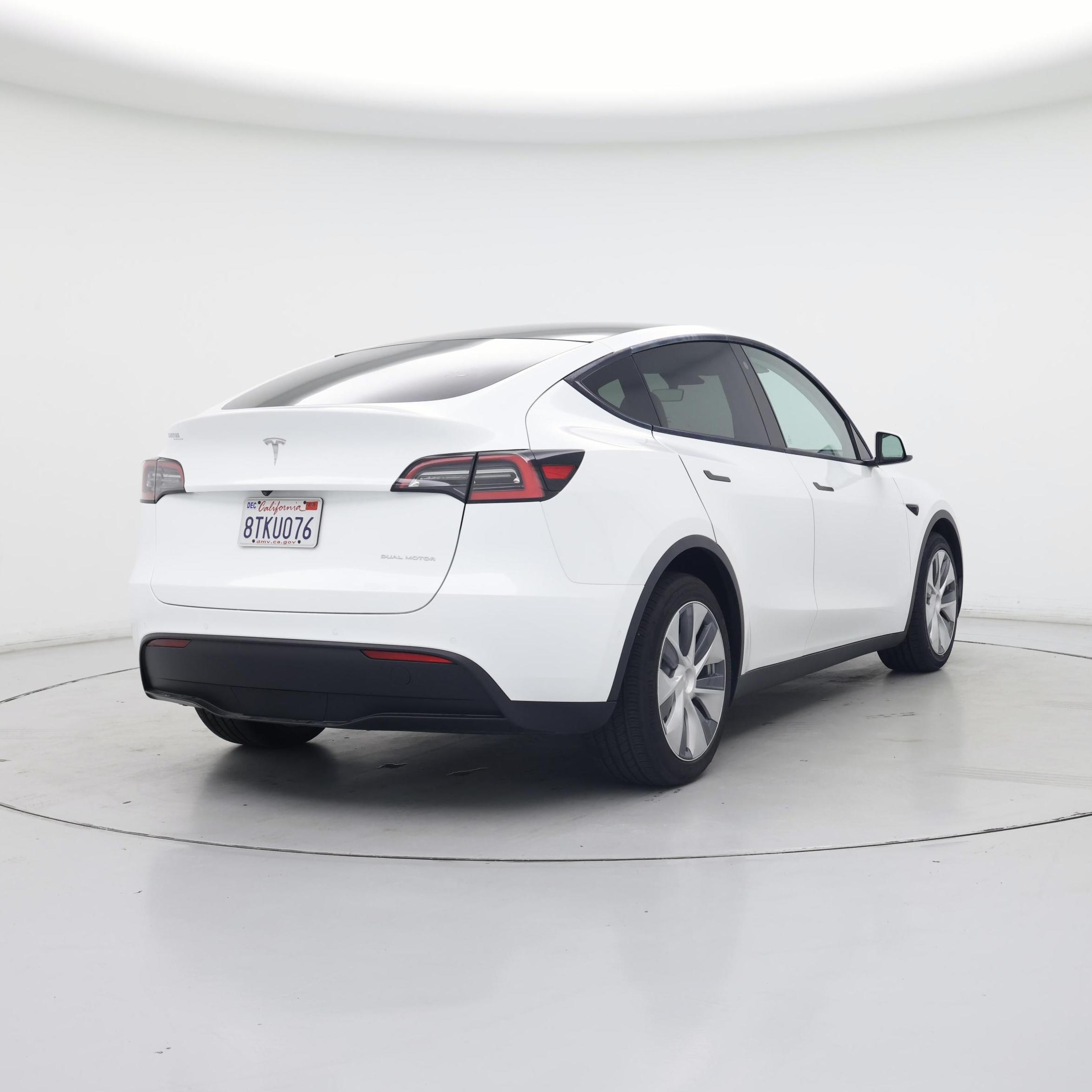 Thumbnail: 2021 Tesla Model Y - 8