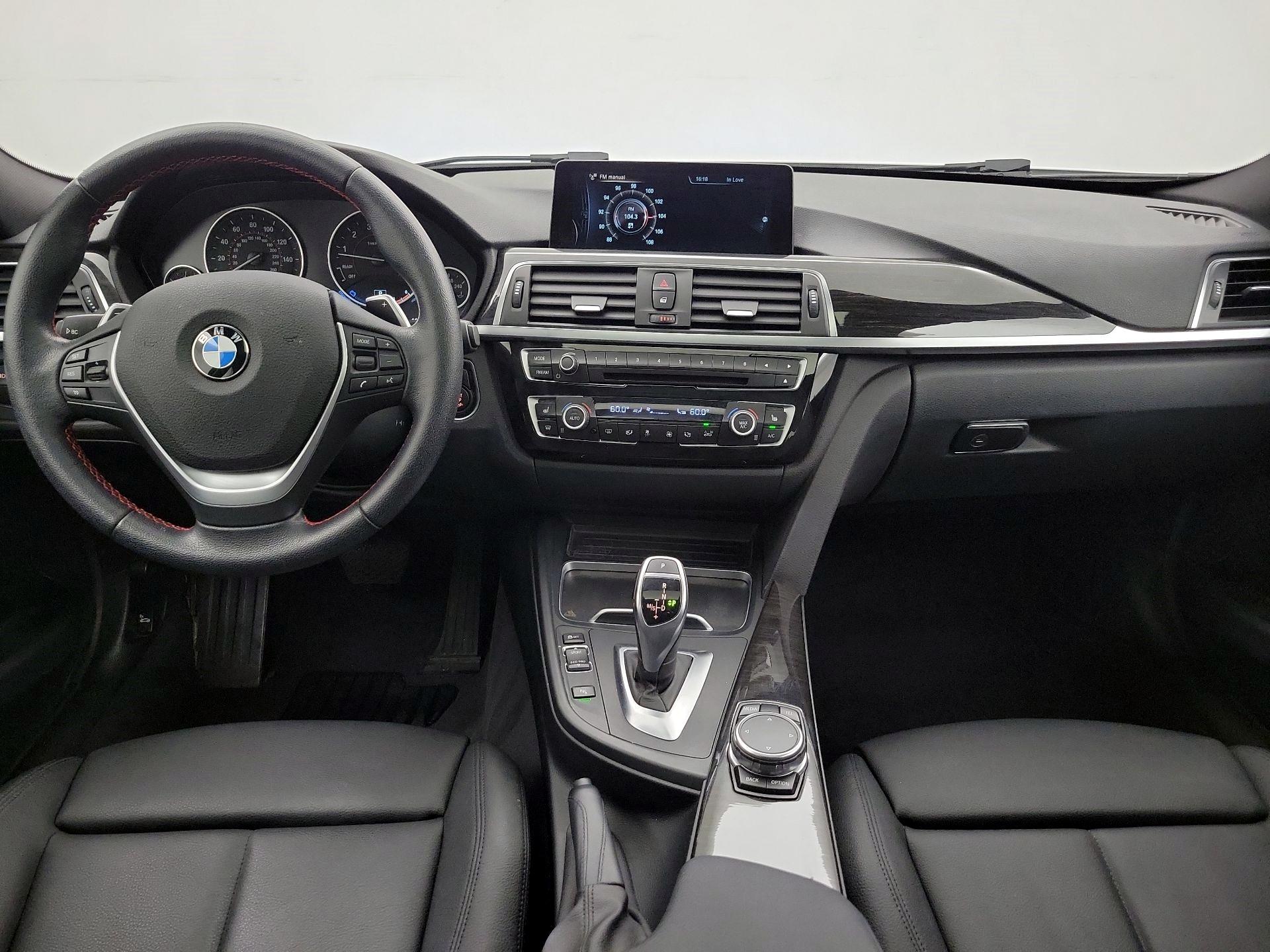 Thumbnail: 2016 BMW 3 Series - 9