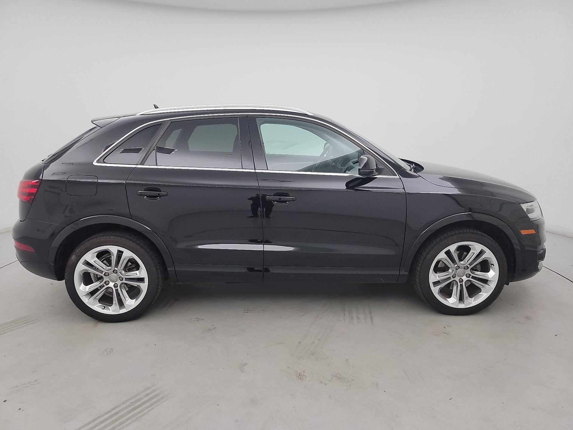 Thumbnail: 2015 Audi Q3 - 4