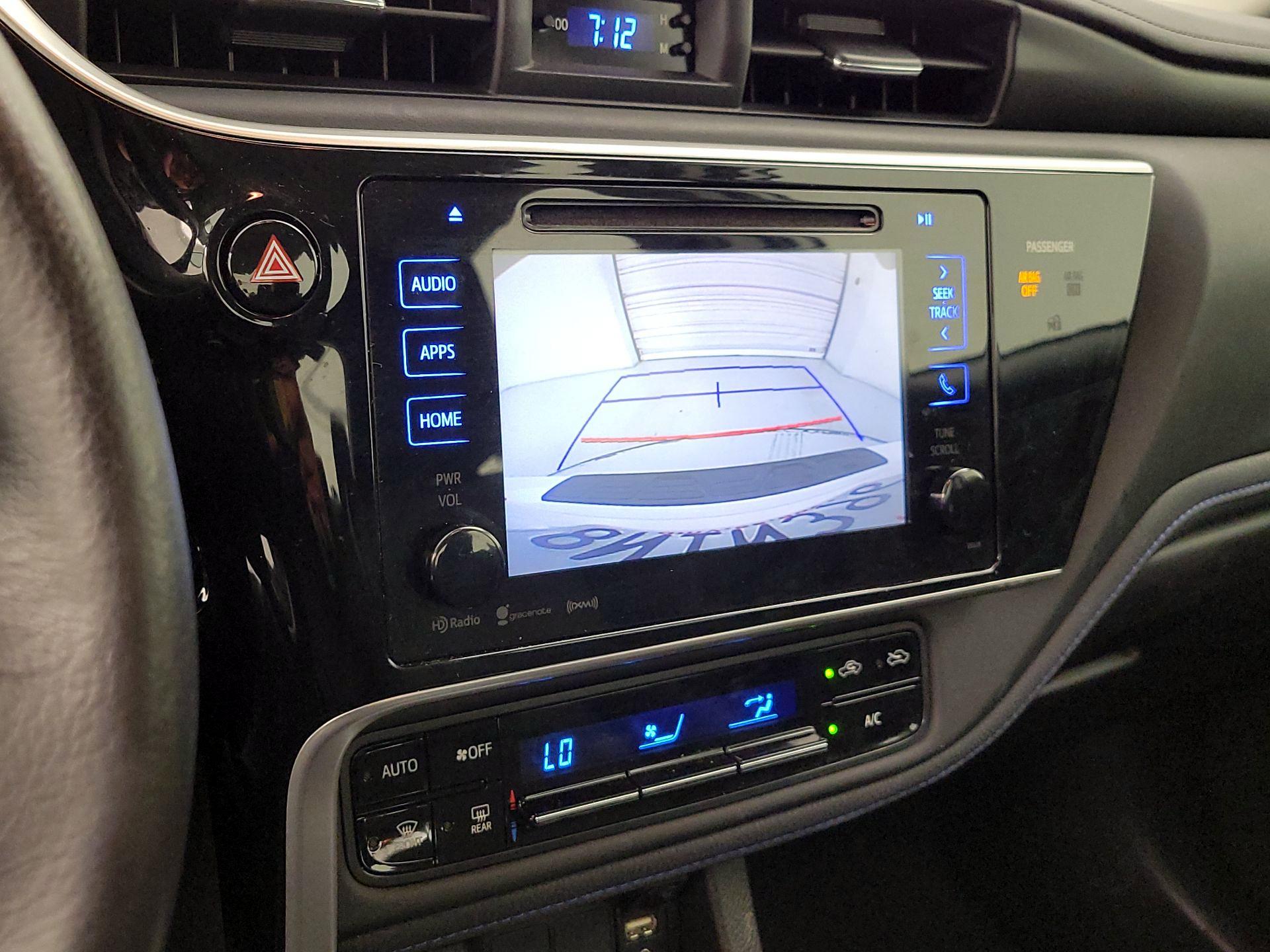 Thumbnail: 2017 Toyota Corolla - 12