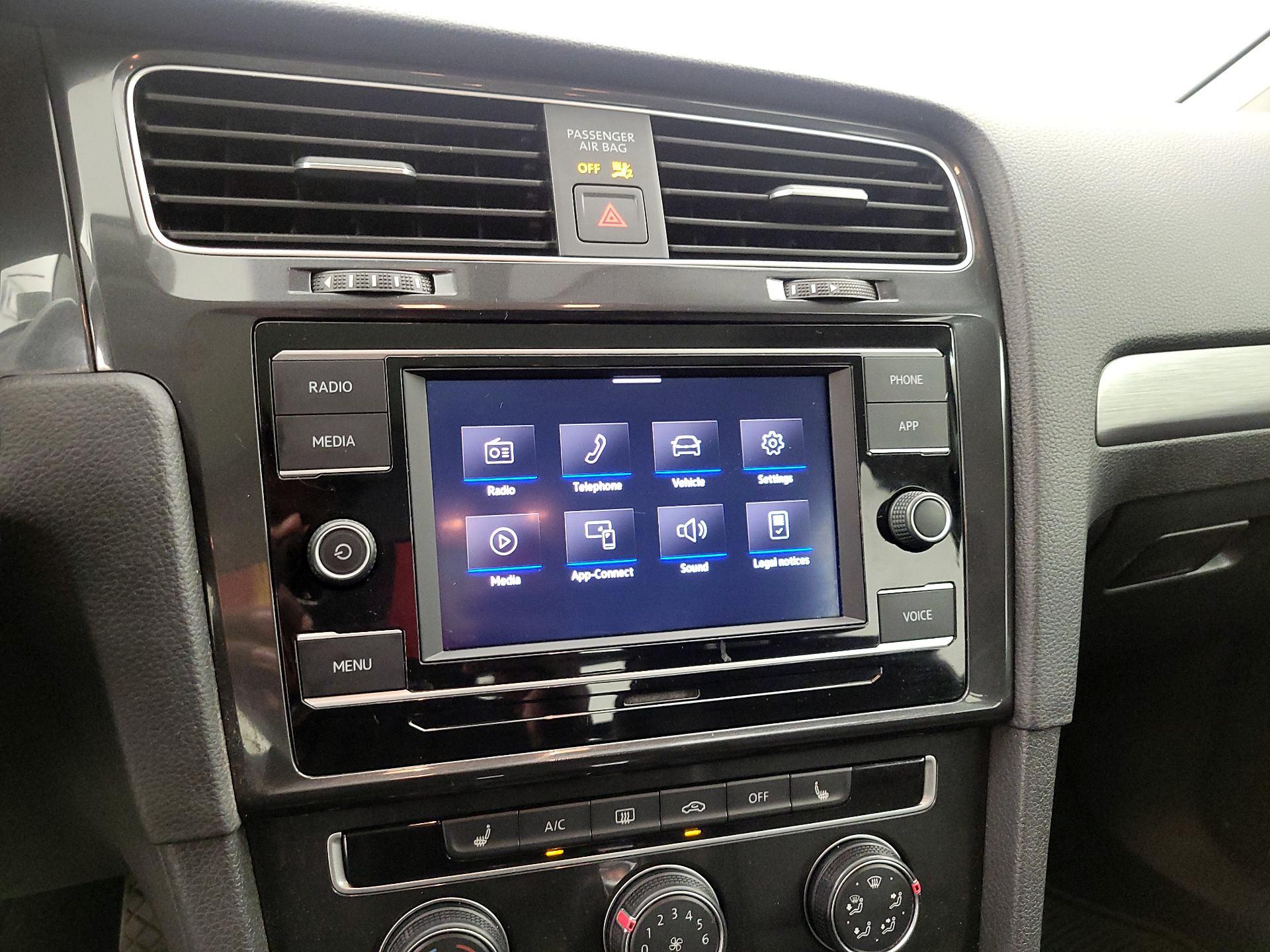 Thumbnail: 2020 Volkswagen Golf - 13