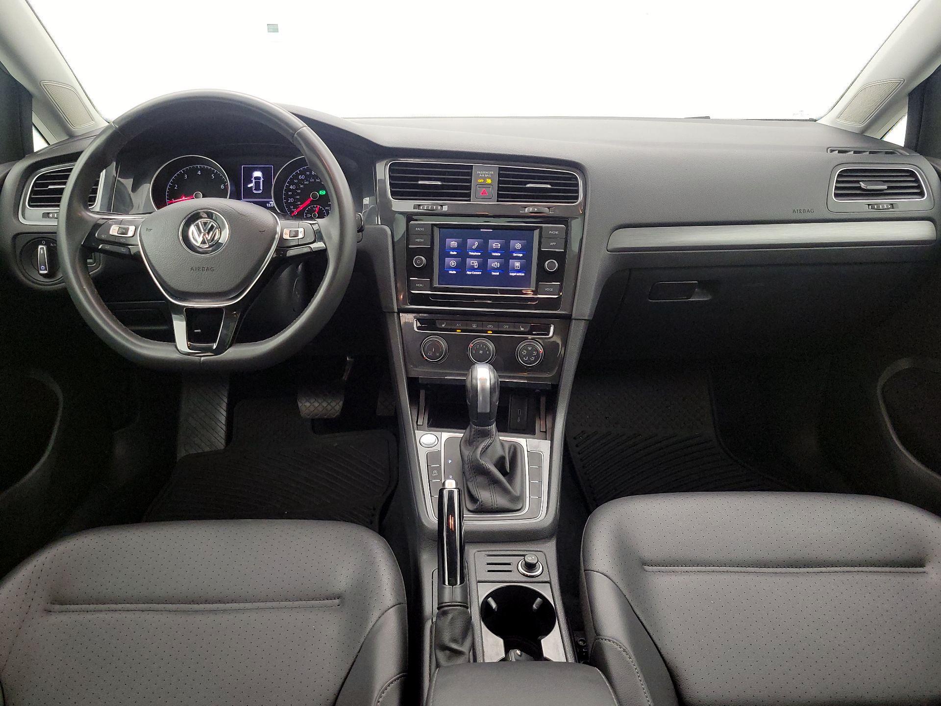 Thumbnail: 2020 Volkswagen Golf - 8