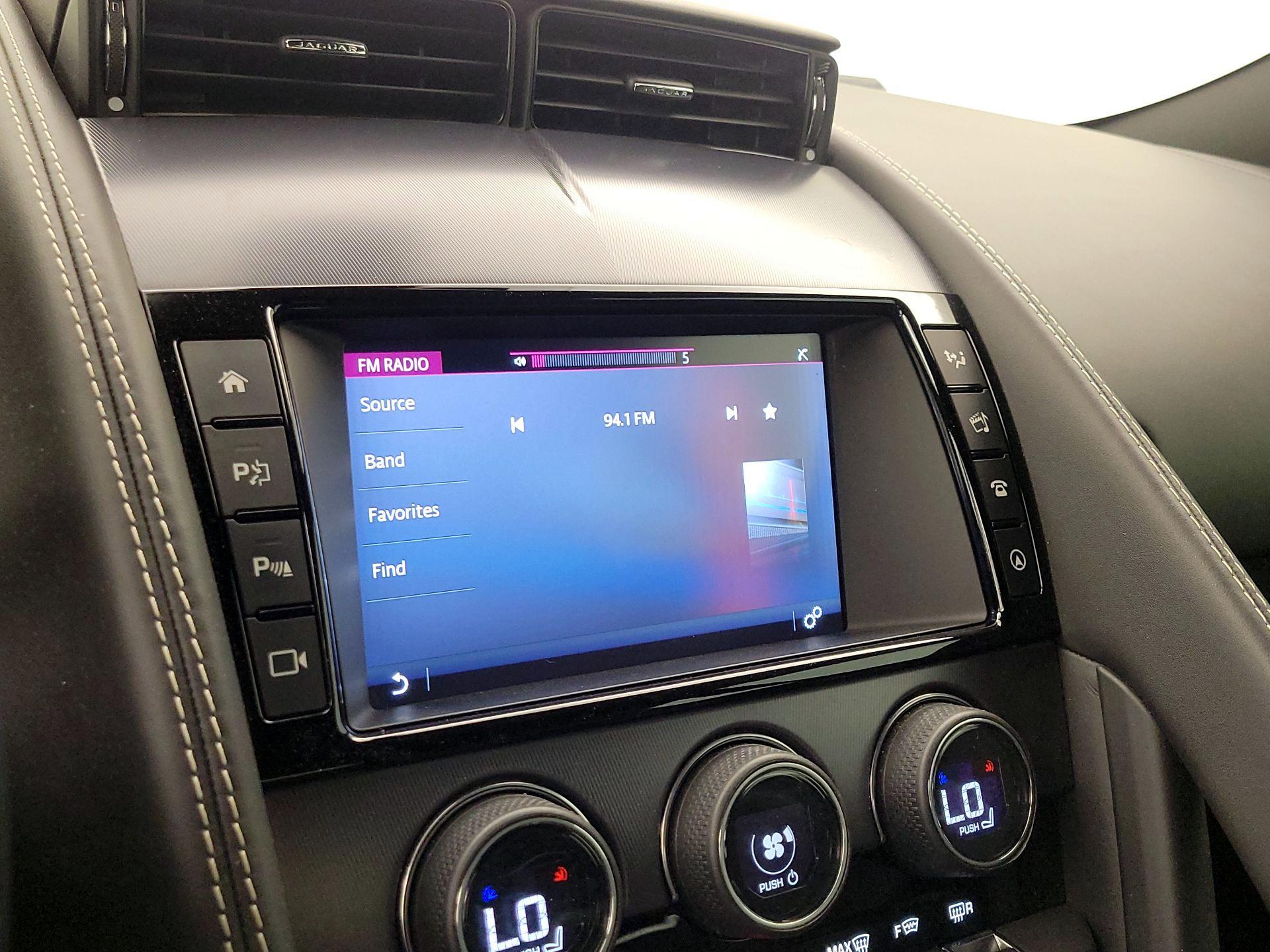 Thumbnail: 2018 Jaguar F-Type - 16