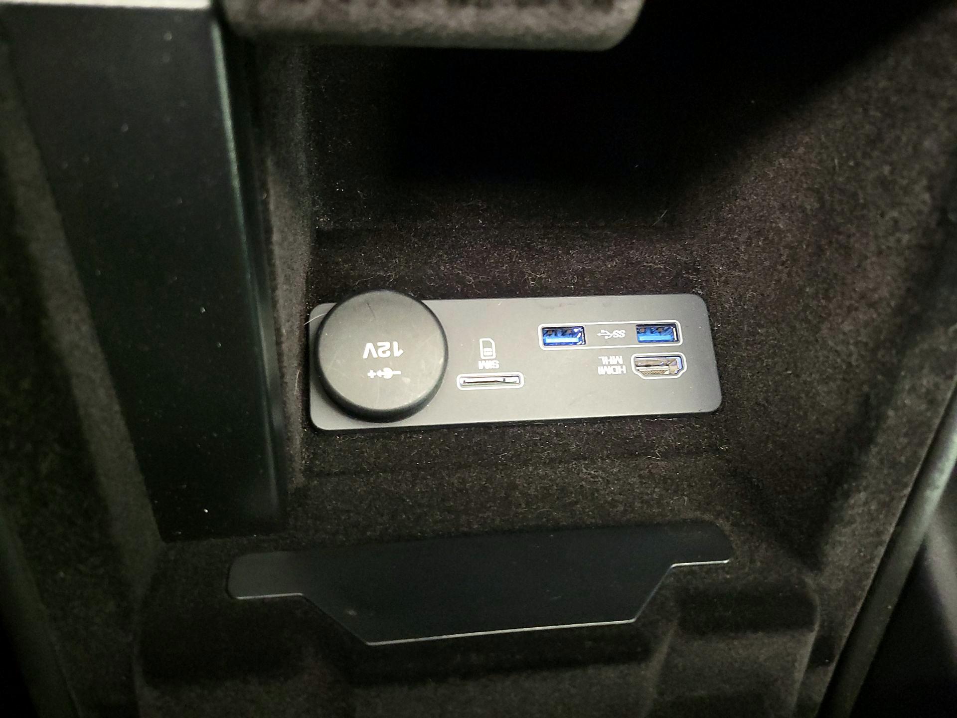 Thumbnail: 2018 Jaguar F-Type - 19