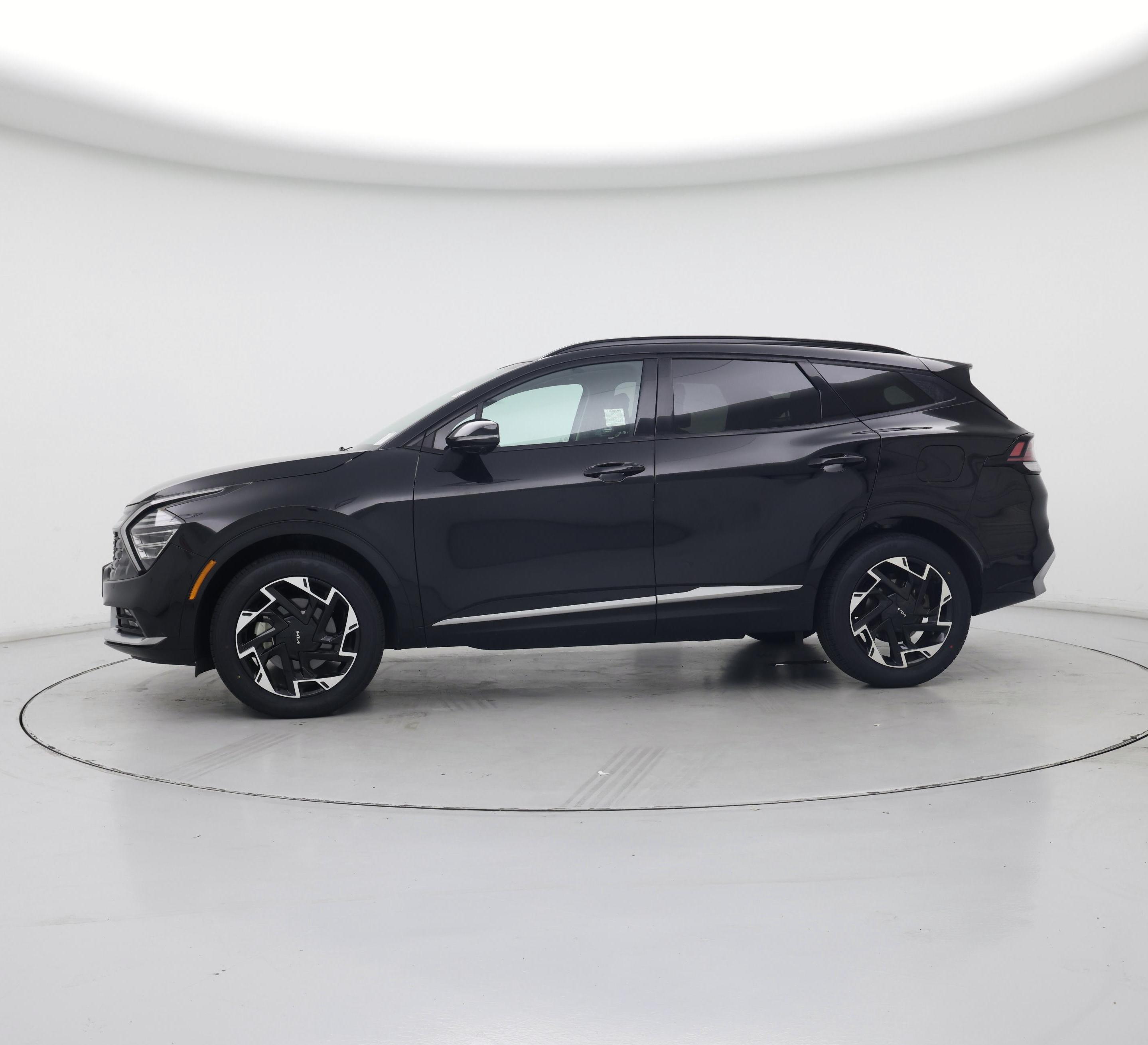 Thumbnail: 2023 Kia Sportage - 3