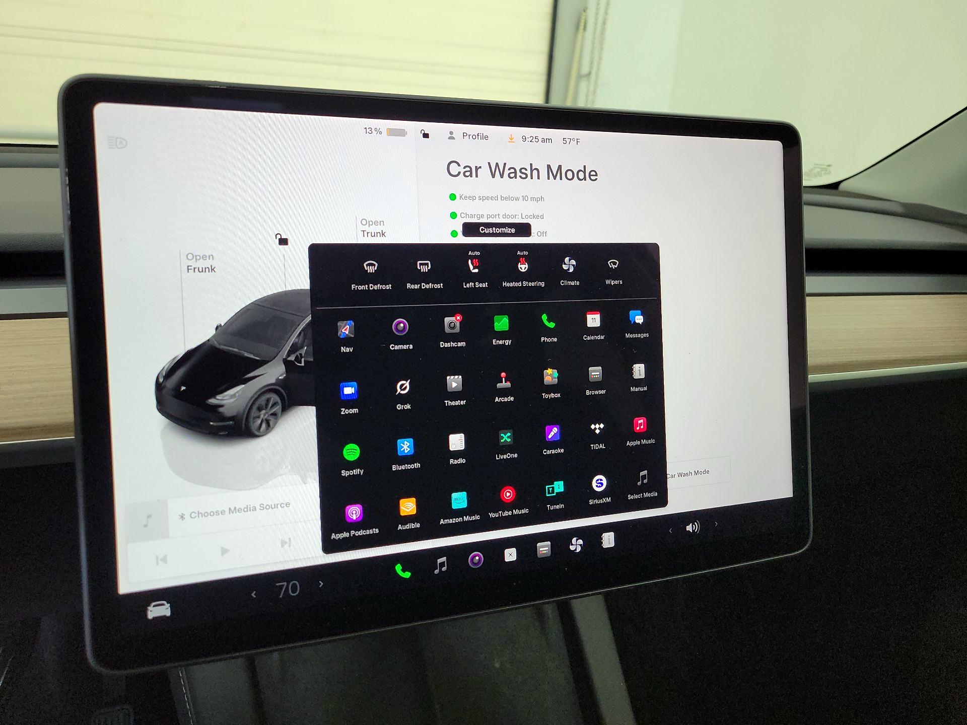 Thumbnail: 2025 Tesla Model Y - 15