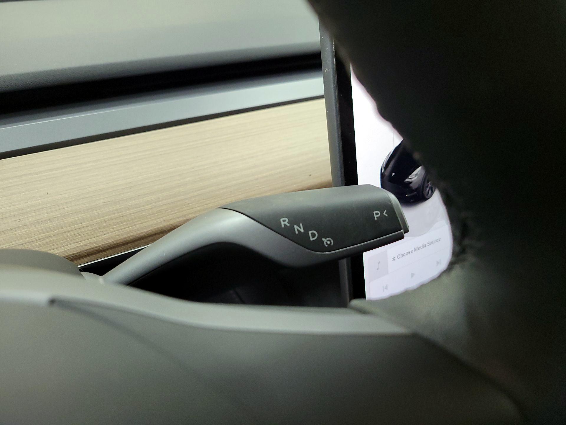 Thumbnail: 2025 Tesla Model Y - 17