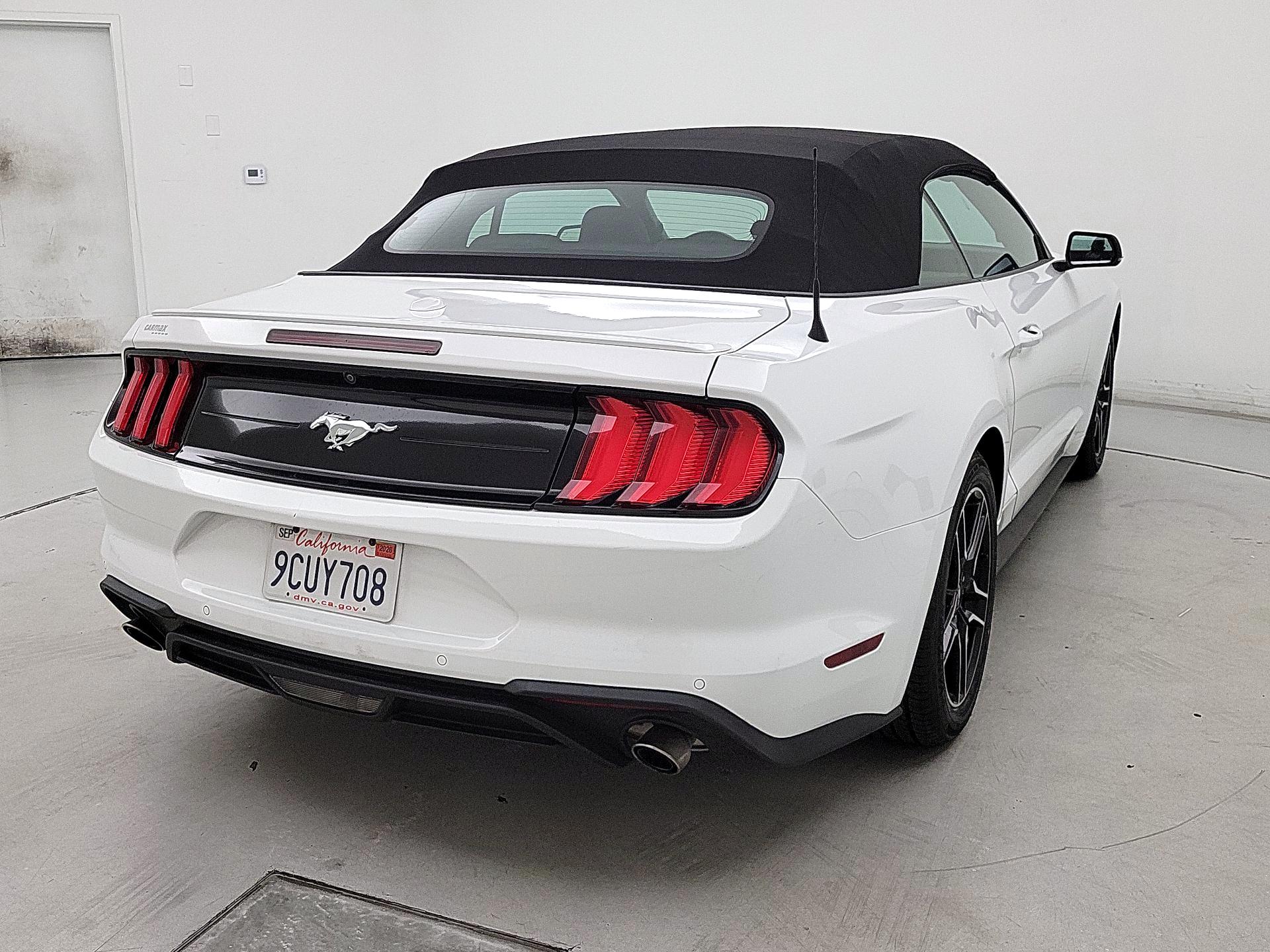 Thumbnail: 2022 Ford Mustang - 5
