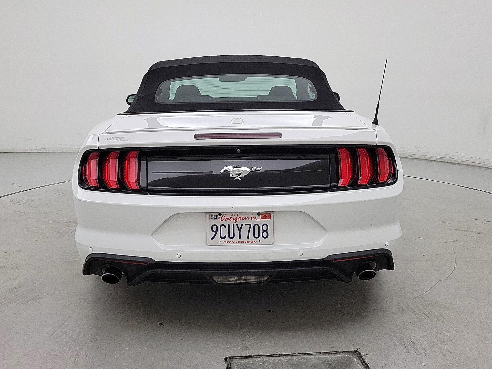 Thumbnail: 2022 Ford Mustang - 6