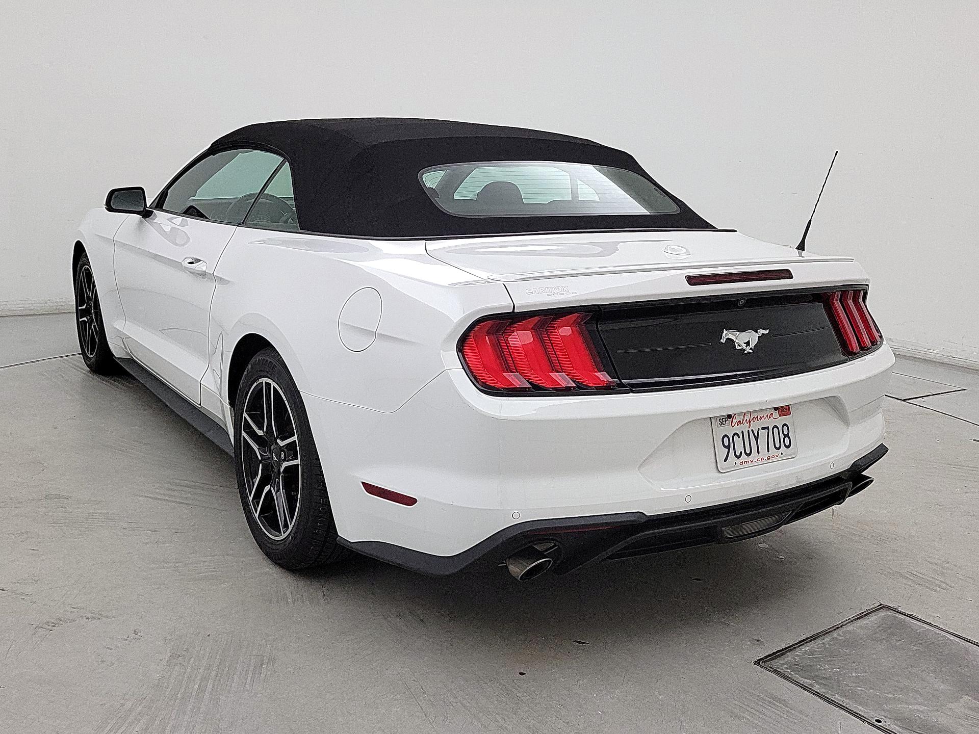 Thumbnail: 2022 Ford Mustang - 7