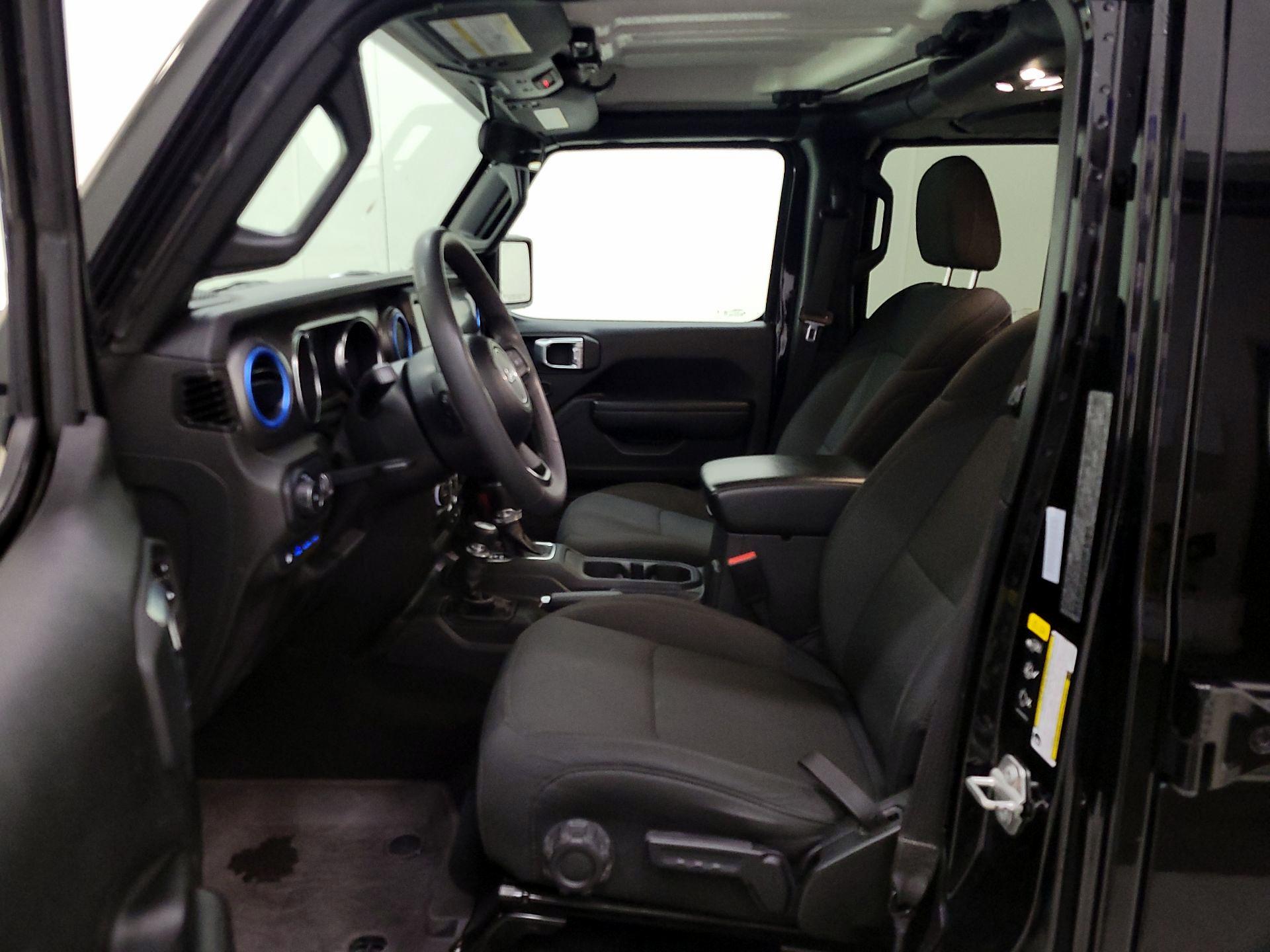 Thumbnail: 2023 Jeep Wrangler - 11
