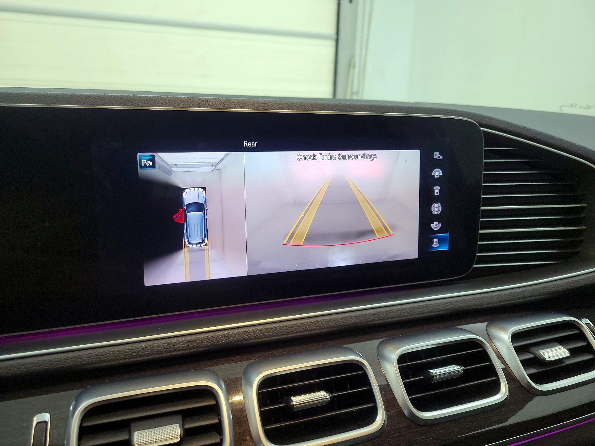 Thumbnail: 2020 Mercedes-Benz GLE - 15