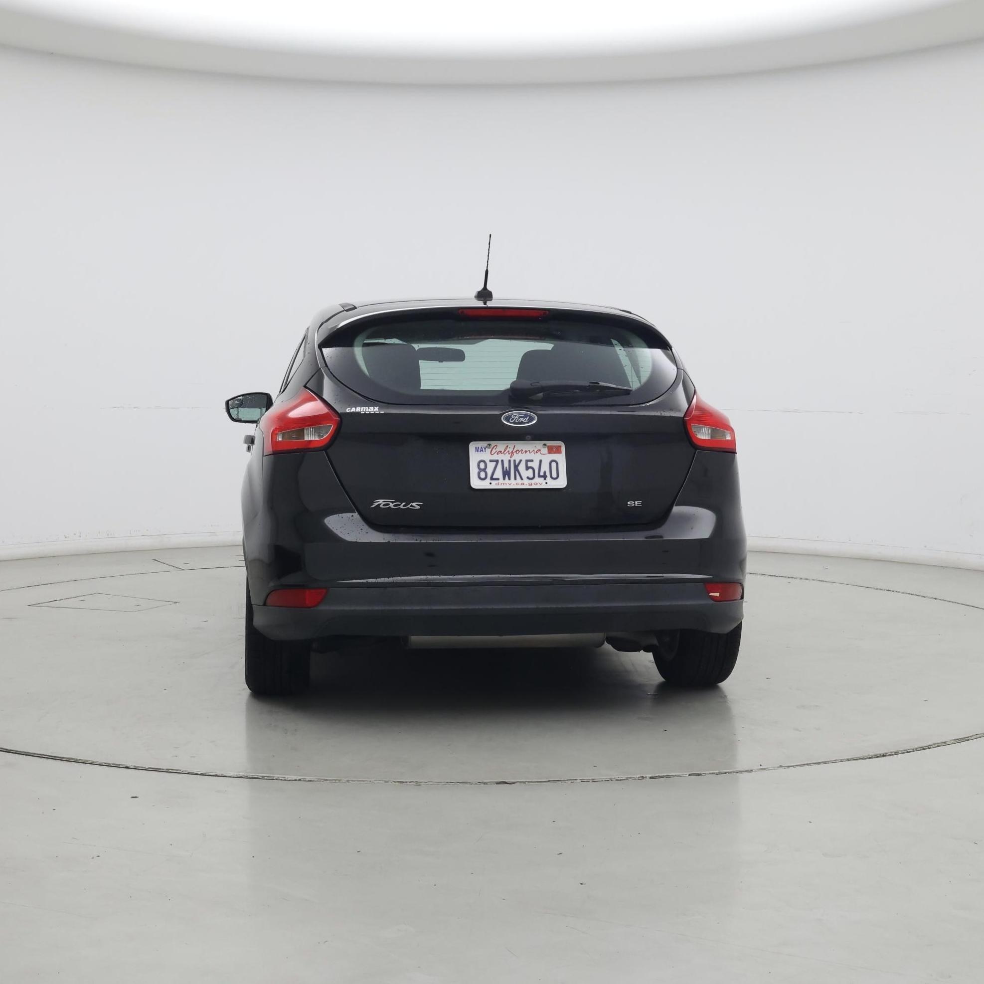 Thumbnail: 2015 Ford Focus - 6